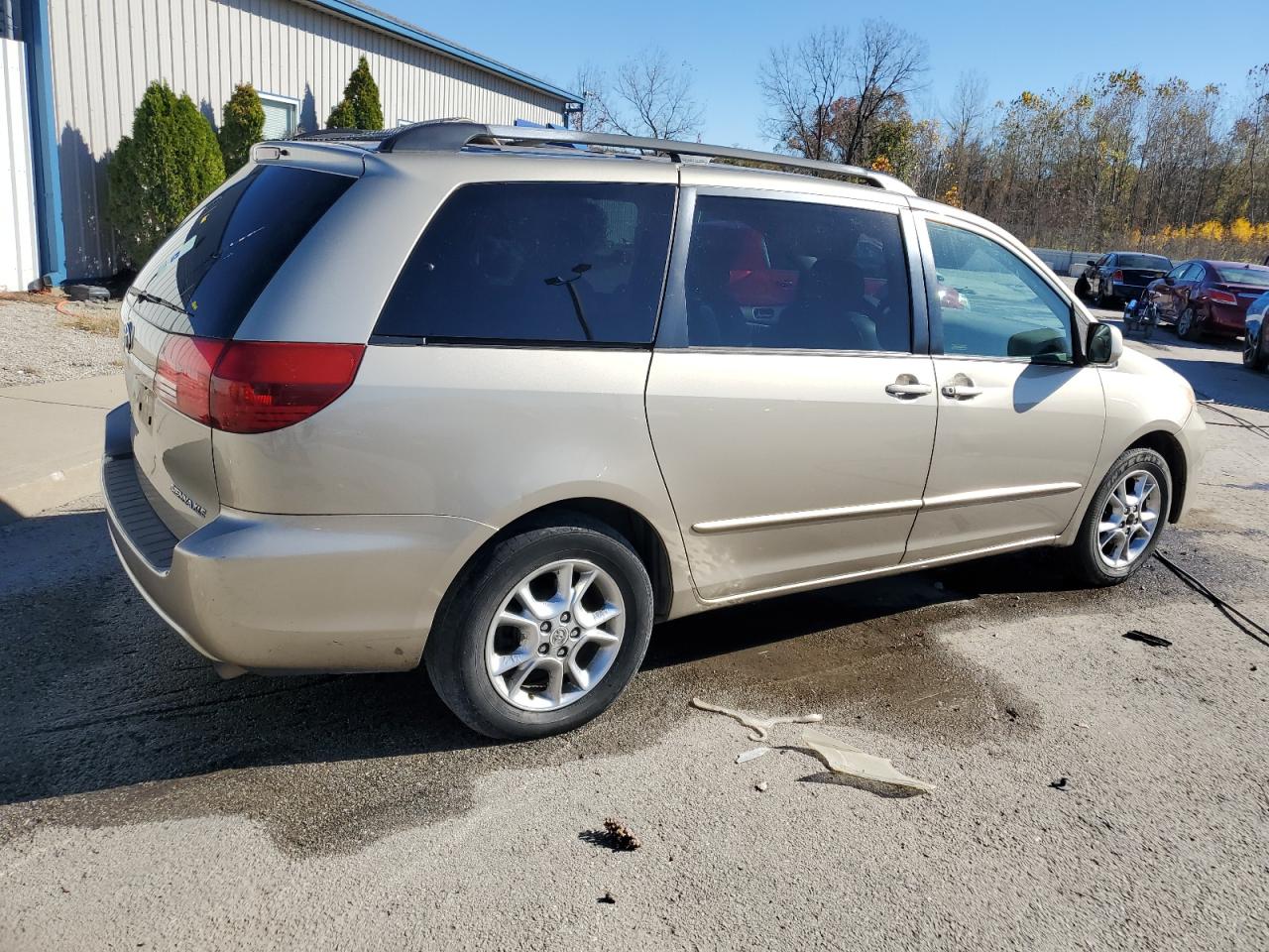 2005 Toyota Sienna Xle 7 Passenger Gold vin: 5TDZA22C05S373468