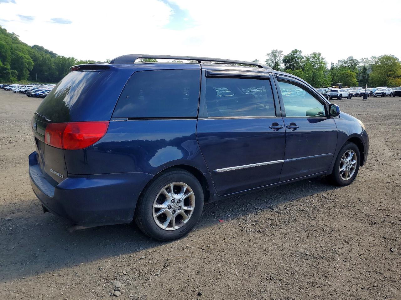 2006 Toyota Sienna Xle 7 Passenger Blue vin: 5TDZA22C06S494597