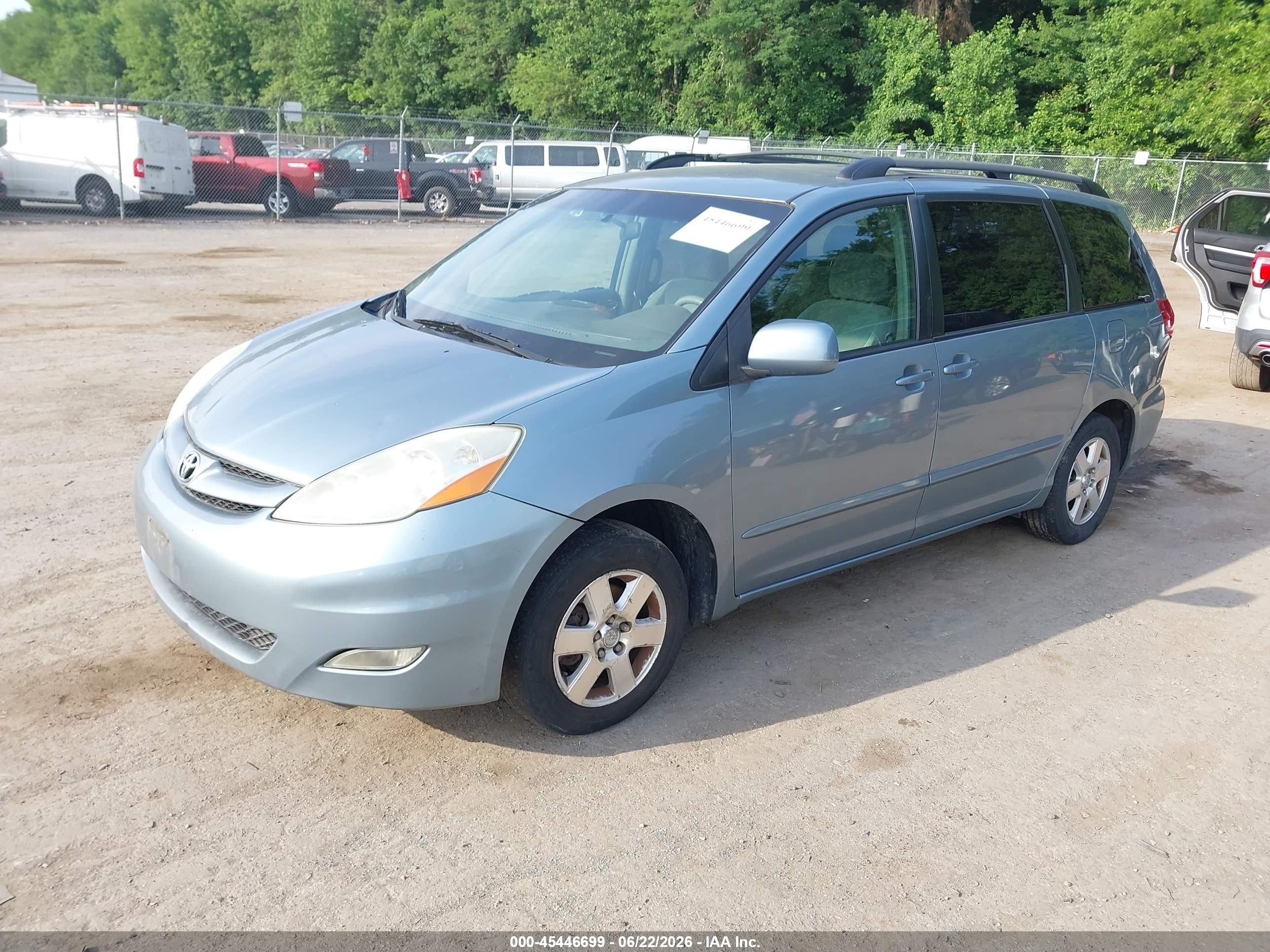 2006 Toyota Sienna Xle Light Blue vin: 5TDZA22C06S538405