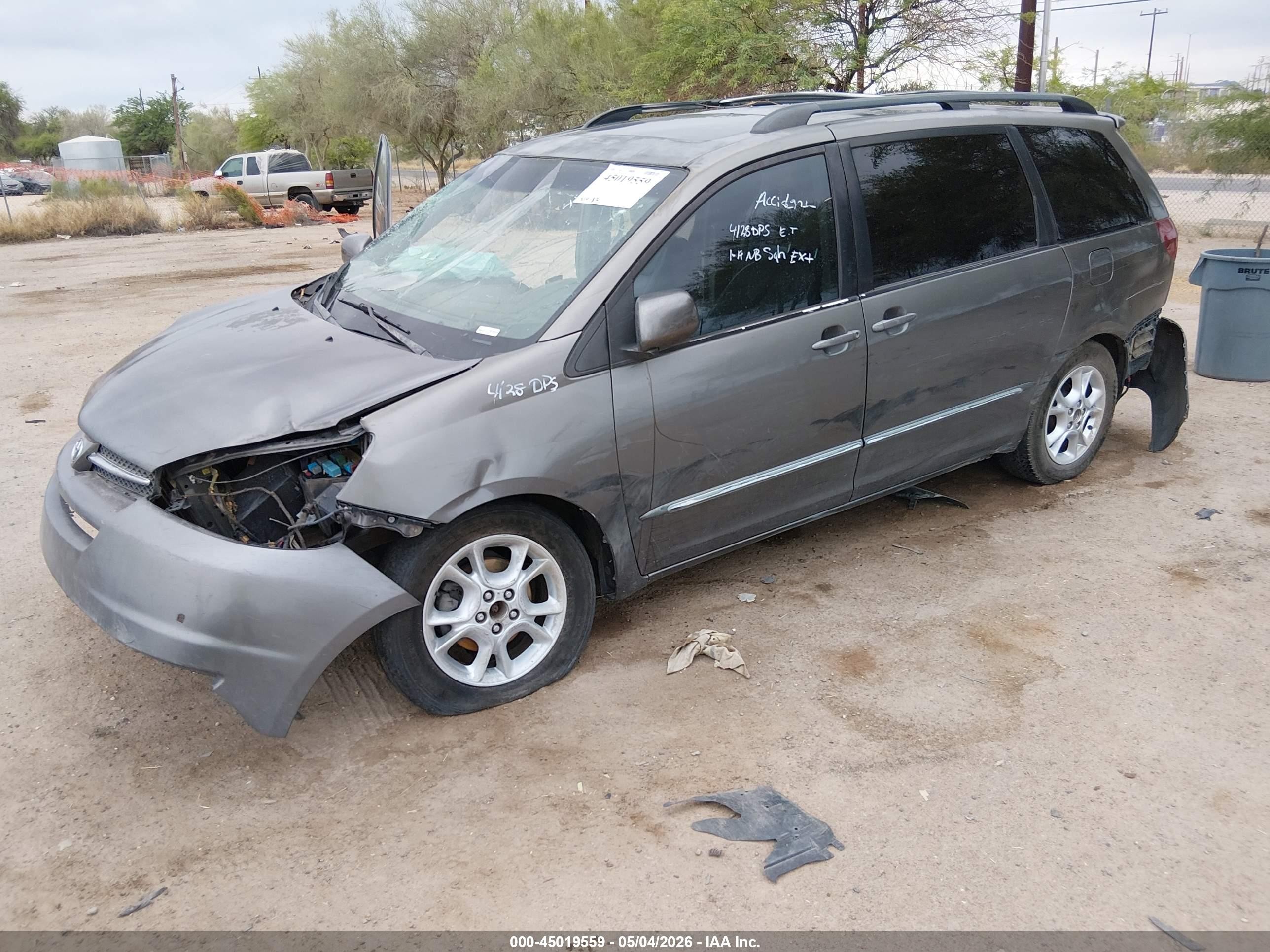 2004 Toyota Sienna Xle Limited Серый vin: 5TDZA22C14S186903