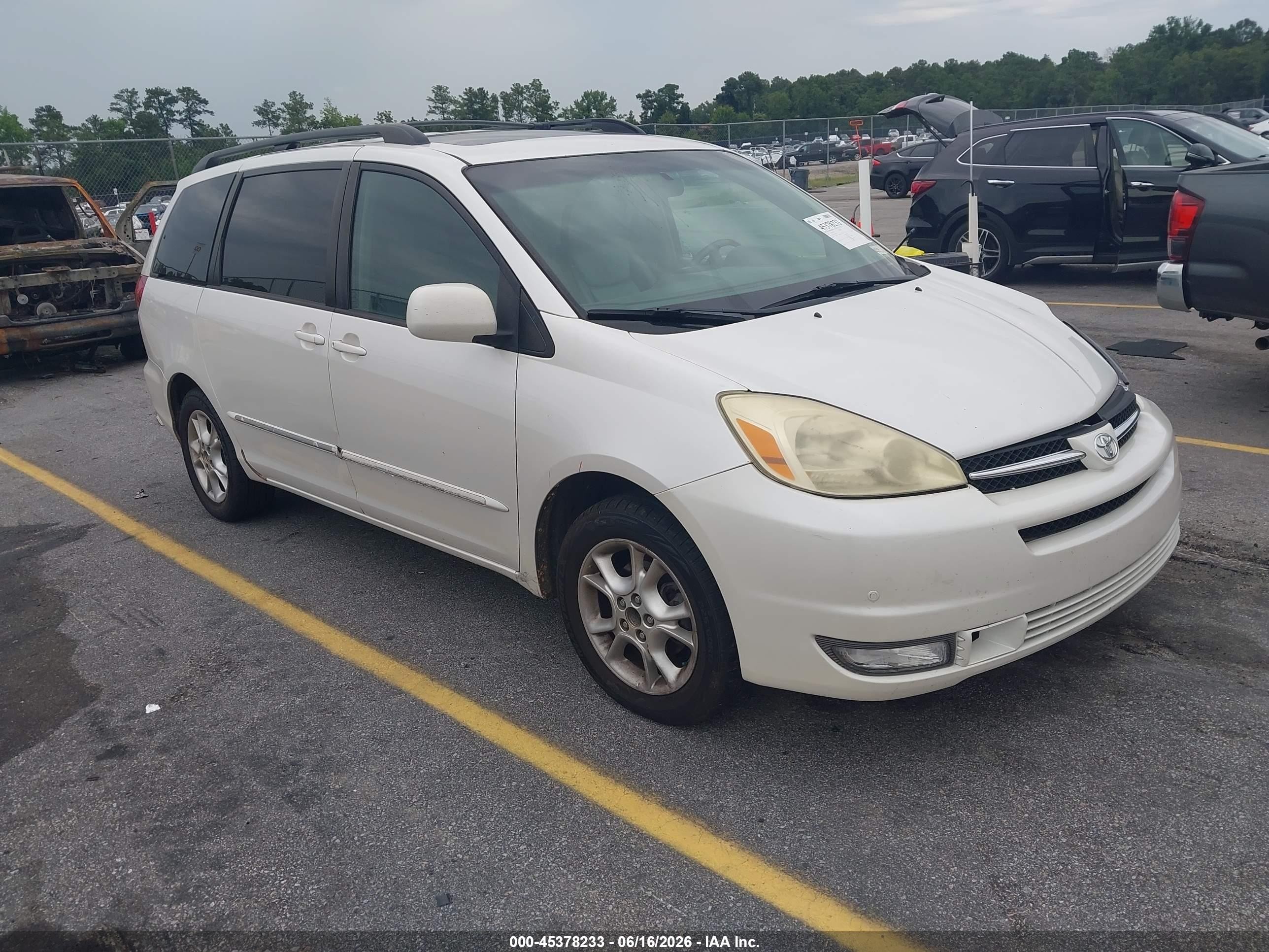 2005 Toyota Sienna Xle Limited White vin: 5TDZA22C15S241979