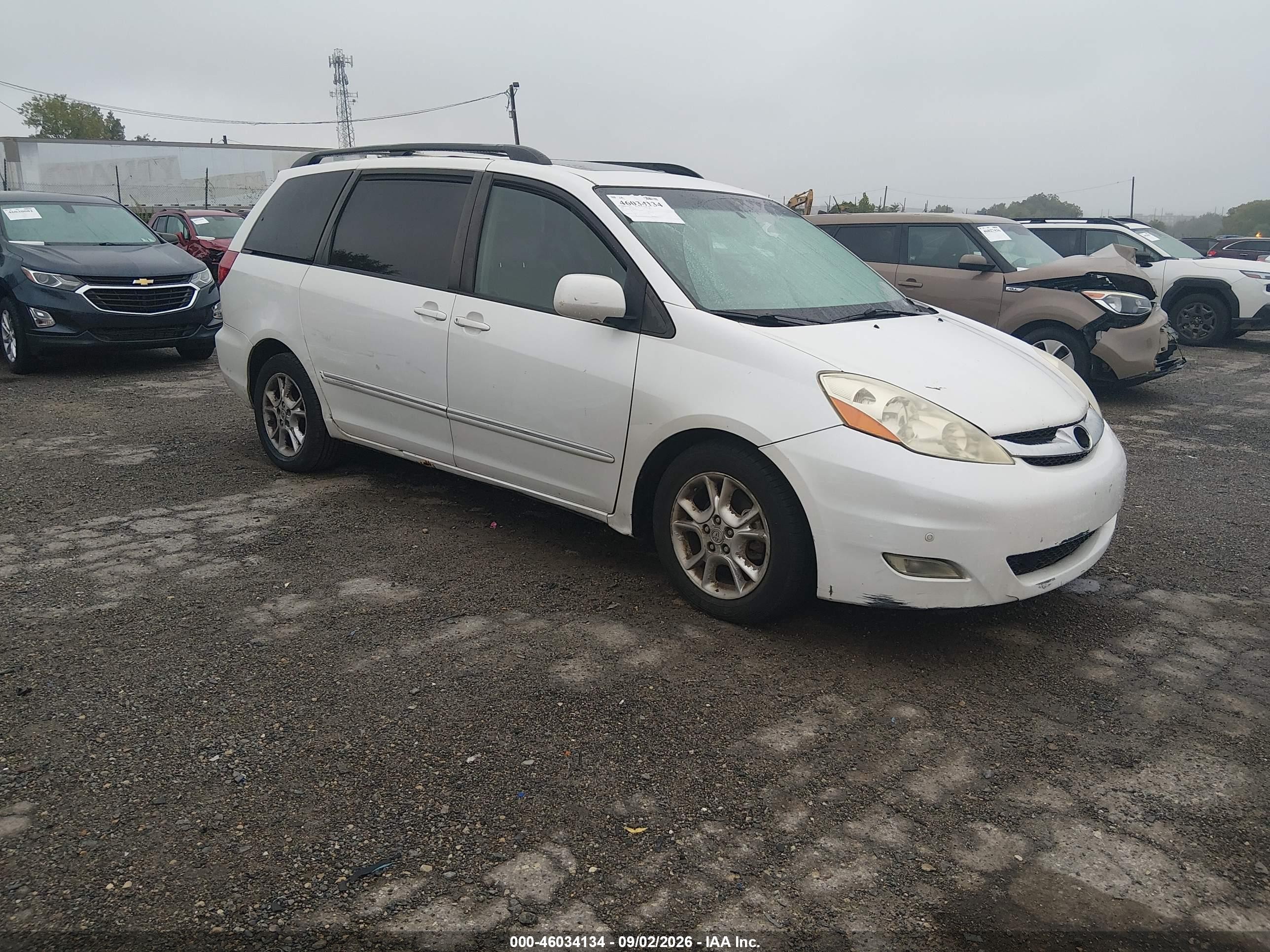 2006 Toyota Sienna Xle Limited Белый vin: 5TDZA22C16S402588