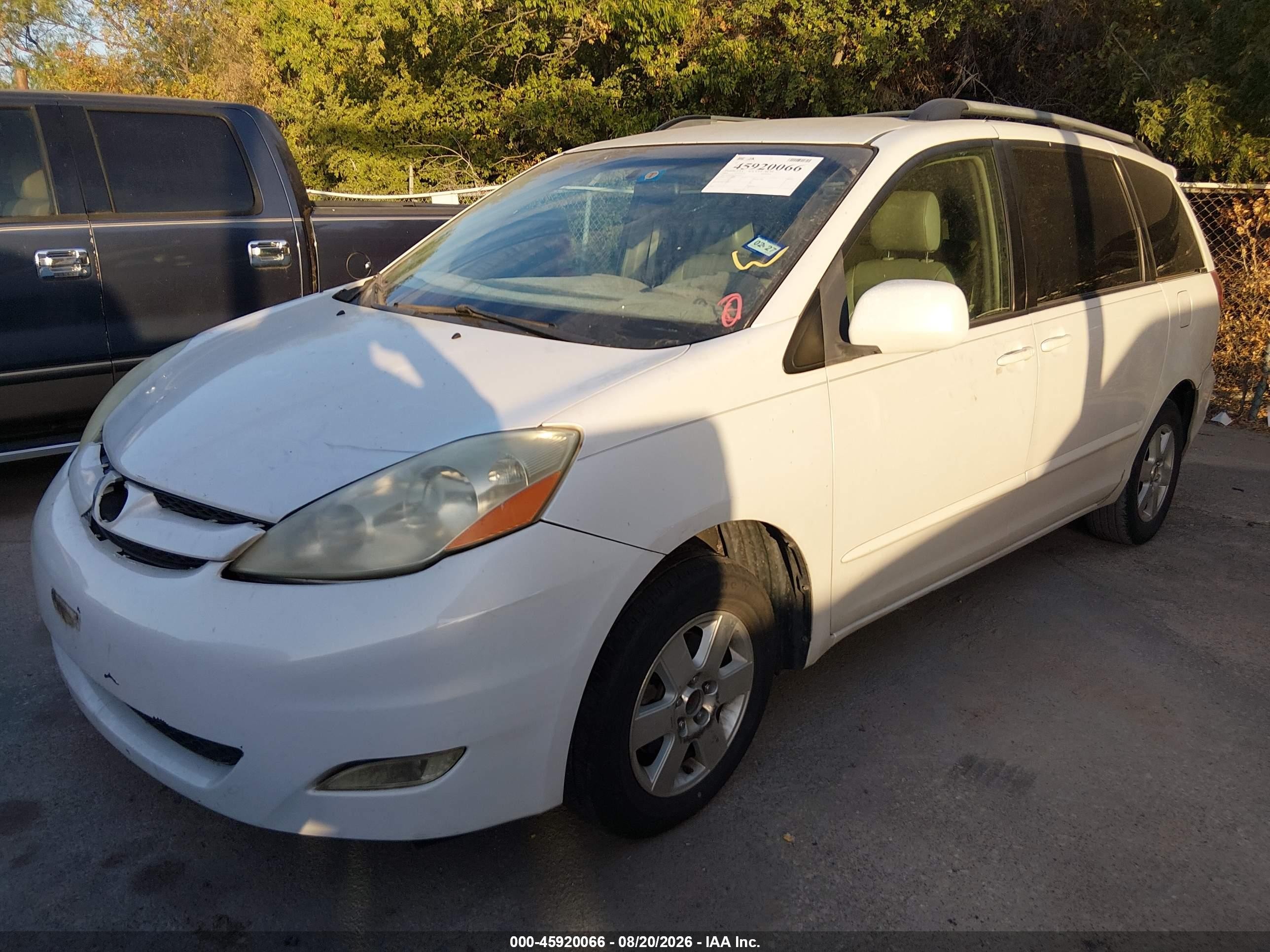 2006 Toyota Sienna Xle White vin: 5TDZA22C16S464167