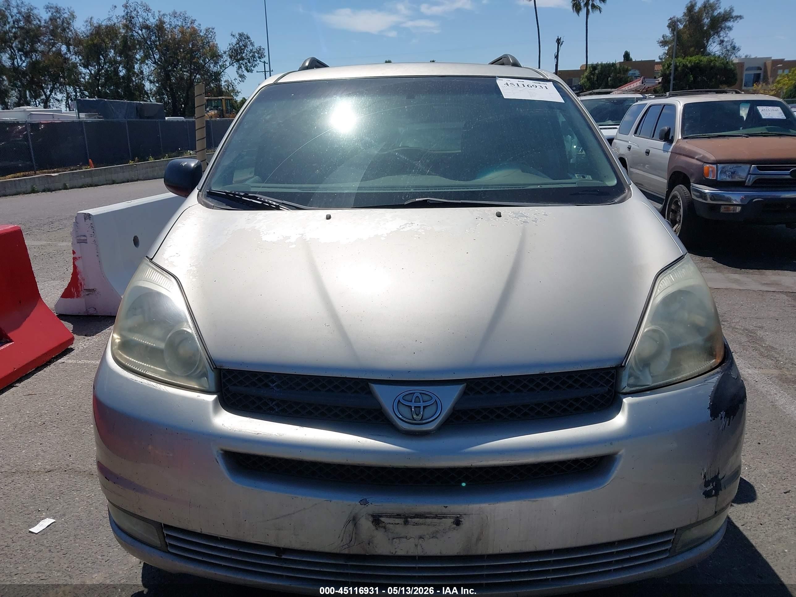 2004 Toyota Sienna Xle Silver vin: 5TDZA22C24S004772