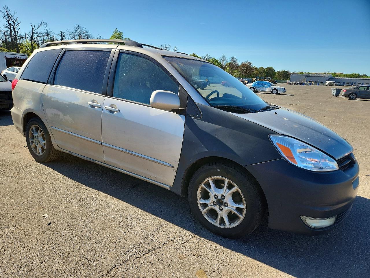 2004 Toyota Sienna Xle 7 Passenger Silver vin: 5TDZA22C34S055052