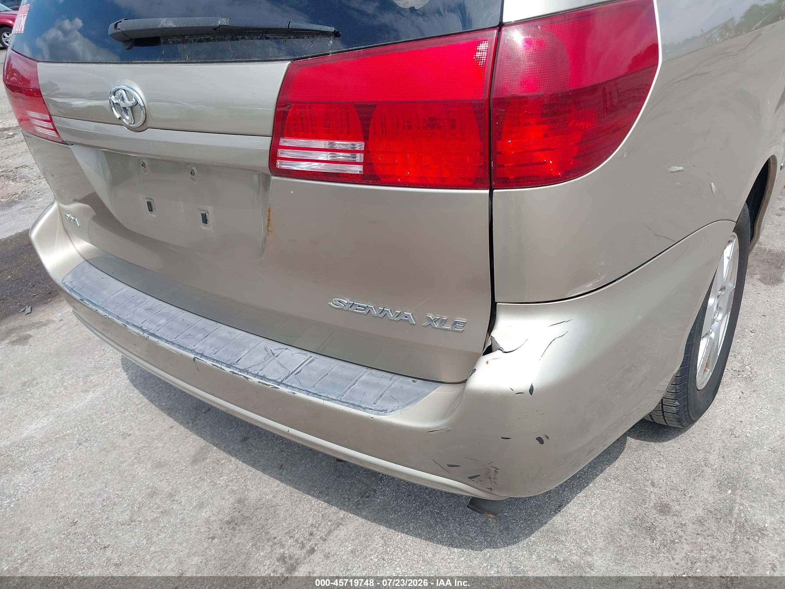 2004 Toyota Sienna Xle Gold vin: 5TDZA22C34S208948
