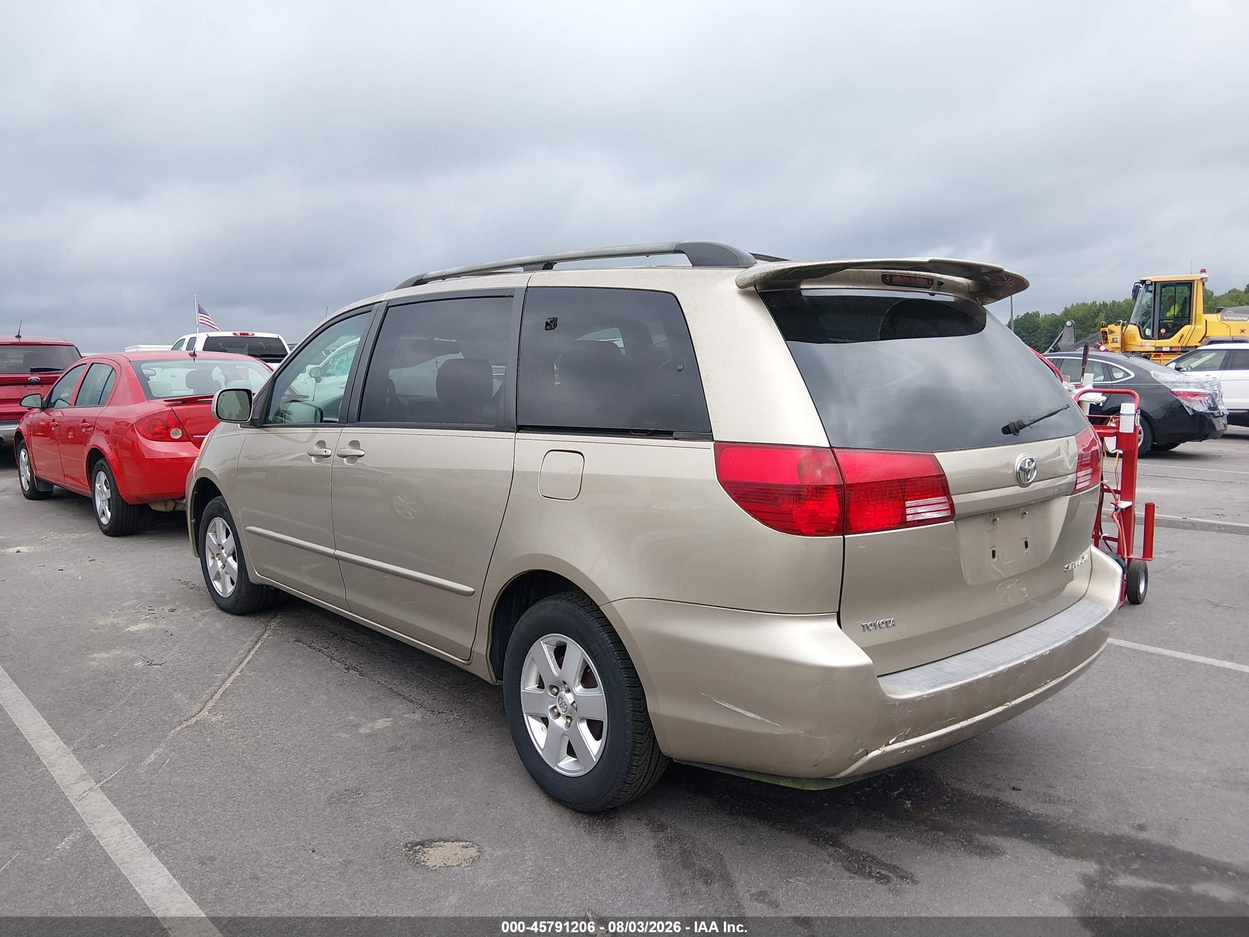 2005 Toyota Sienna Xle Gold vin: 5TDZA22C35S225010