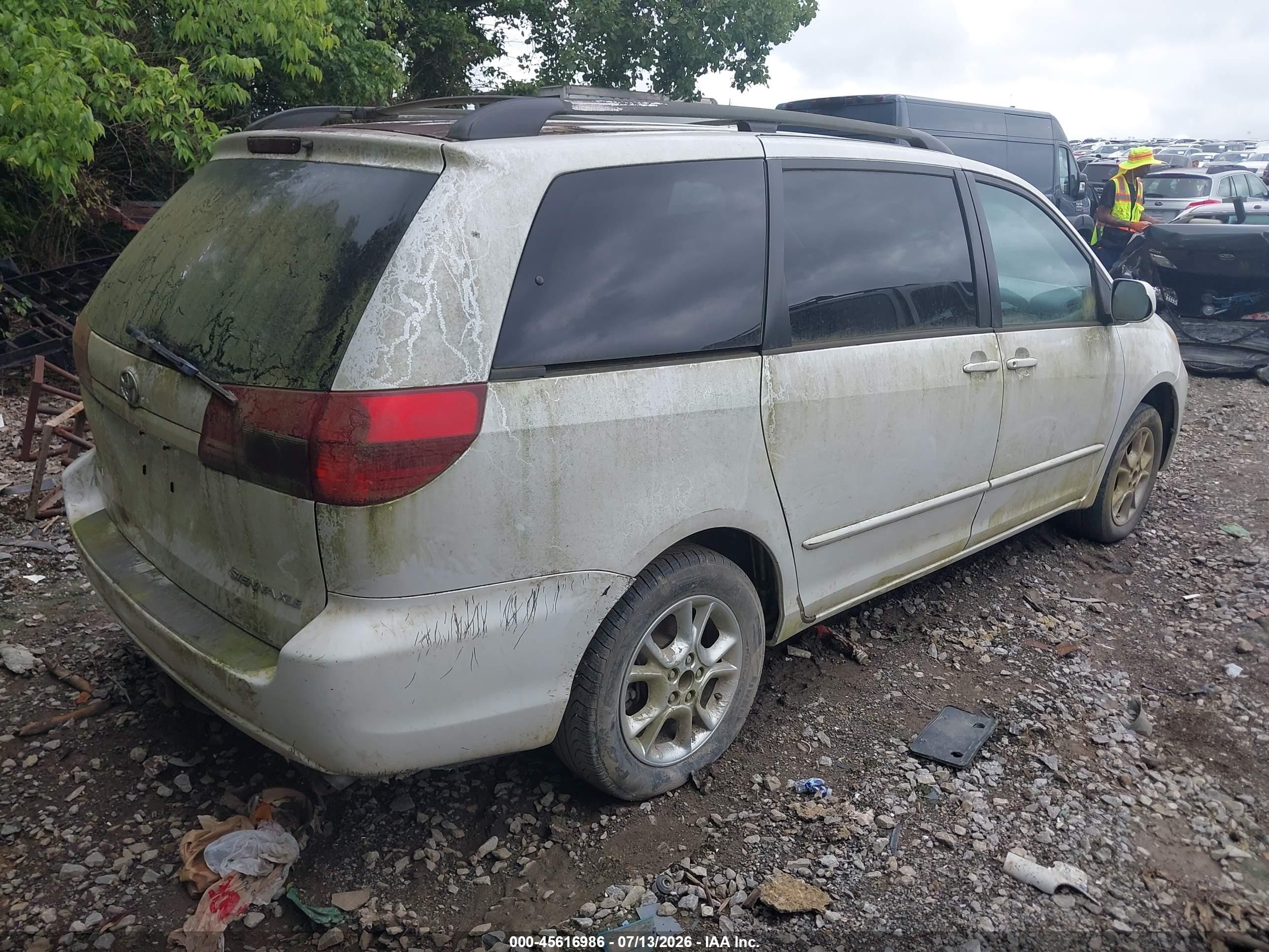 2005 Toyota Sienna Xle Белый vin: 5TDZA22C35S337239