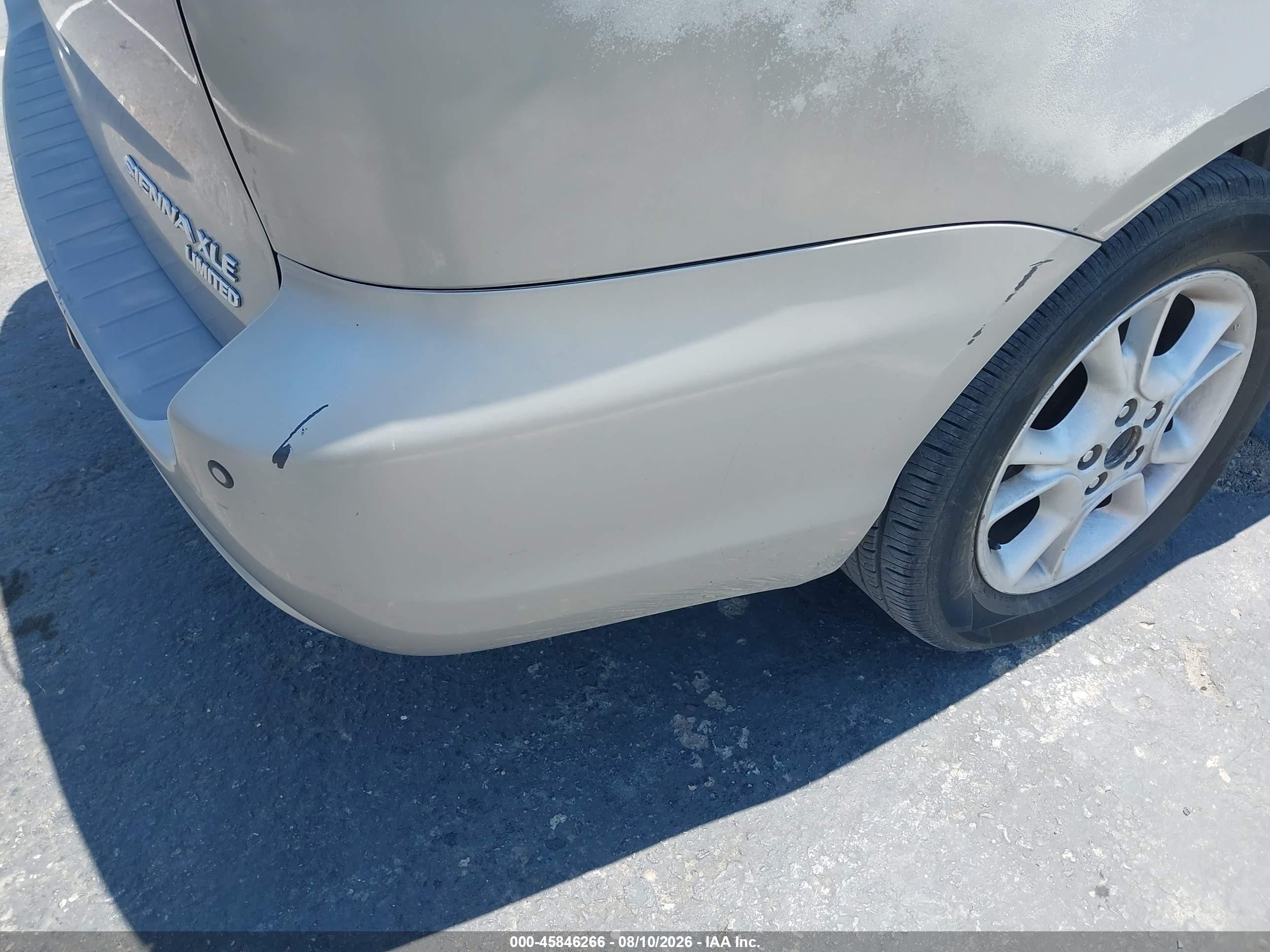 2005 Toyota Sienna Xle Limited Серебряный vin: 5TDZA22C35S372136
