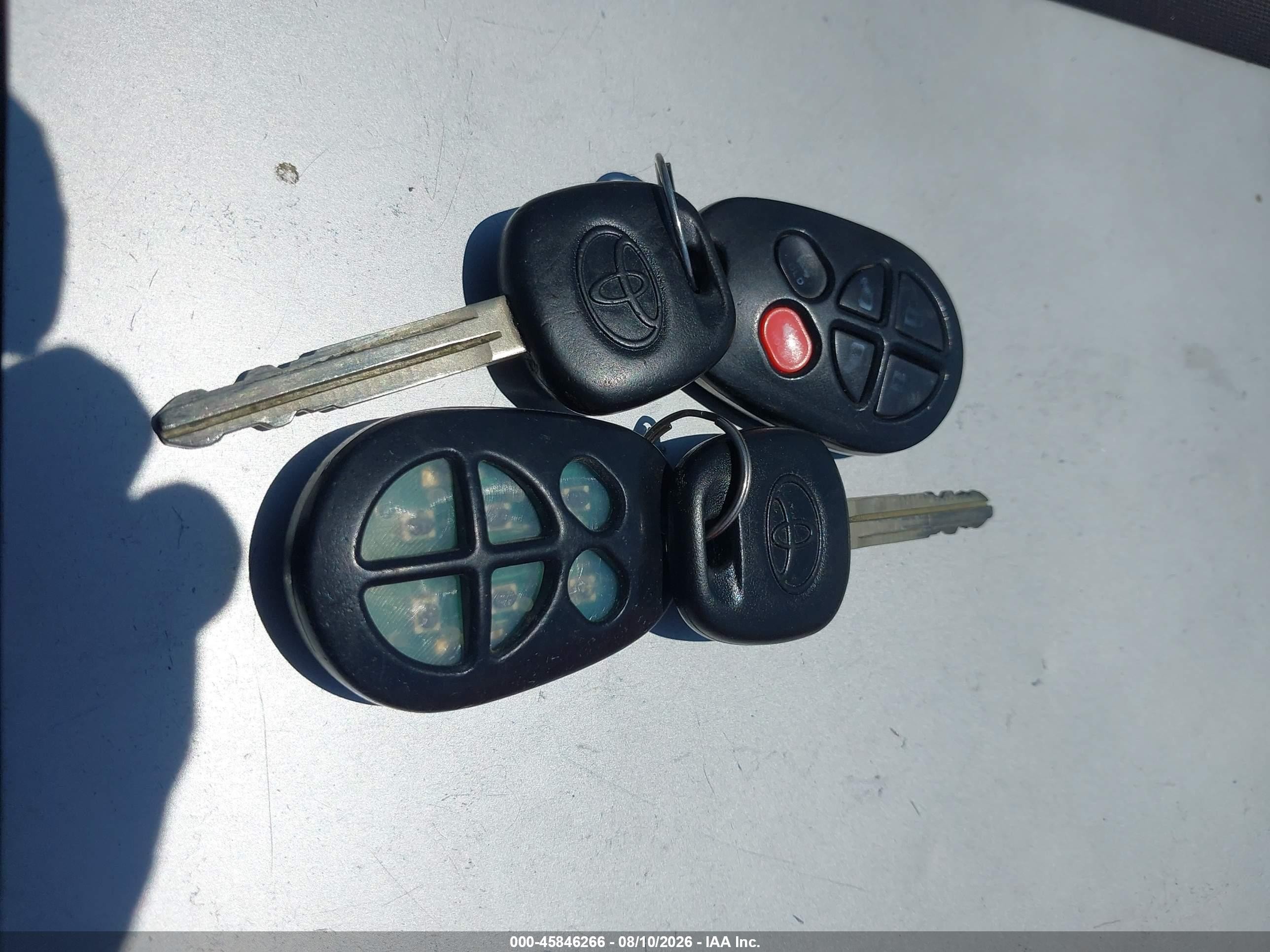 2005 Toyota Sienna Xle Limited Серебряный vin: 5TDZA22C35S372136