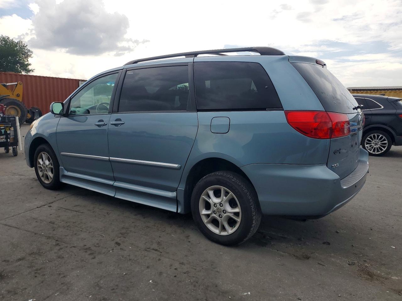 2006 Toyota Sienna Xle 7 Passenger Blue vin: 5TDZA22C36S442364