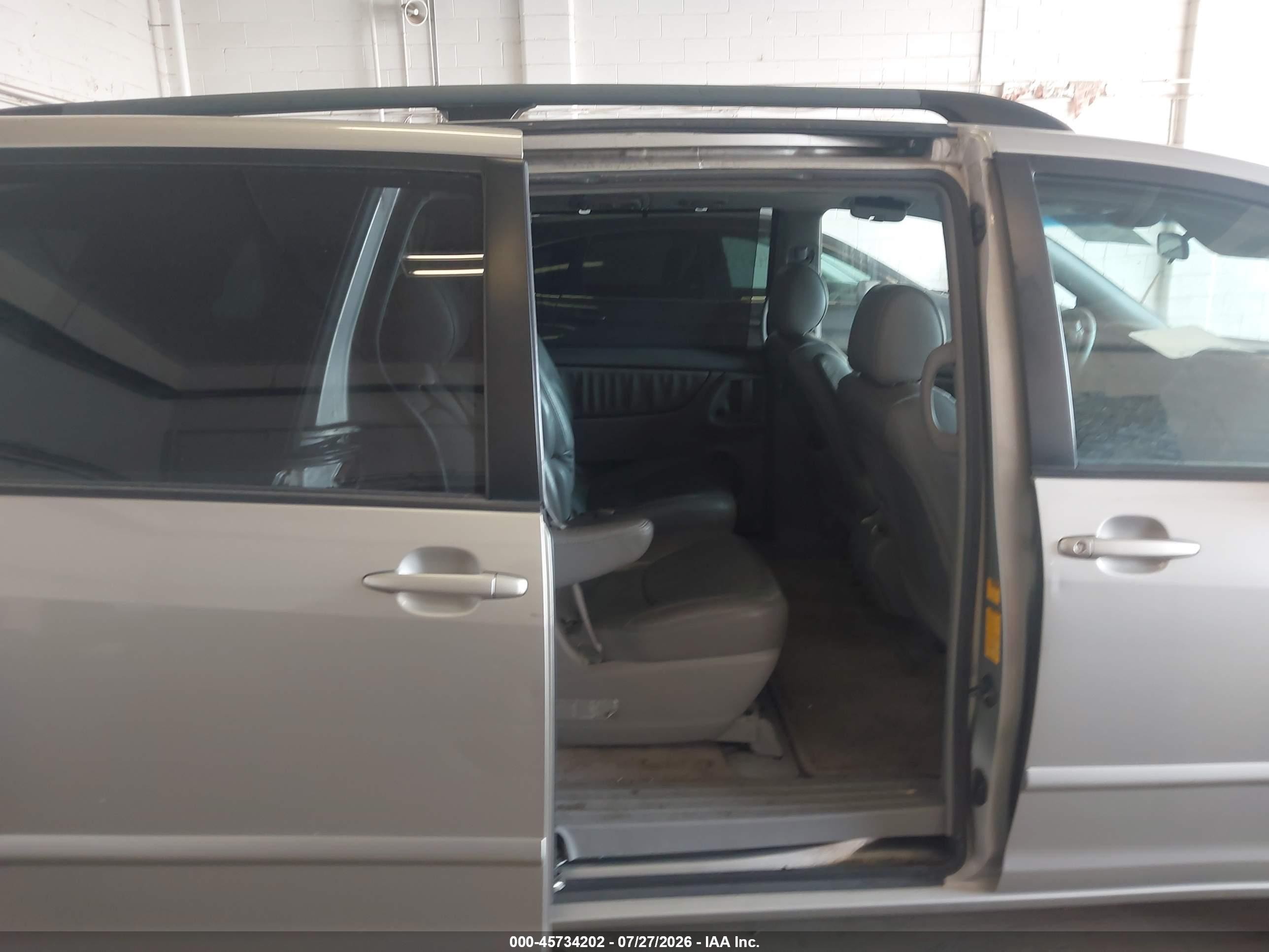2006 Toyota Sienna Xle Silver vin: 5TDZA22C36S474487