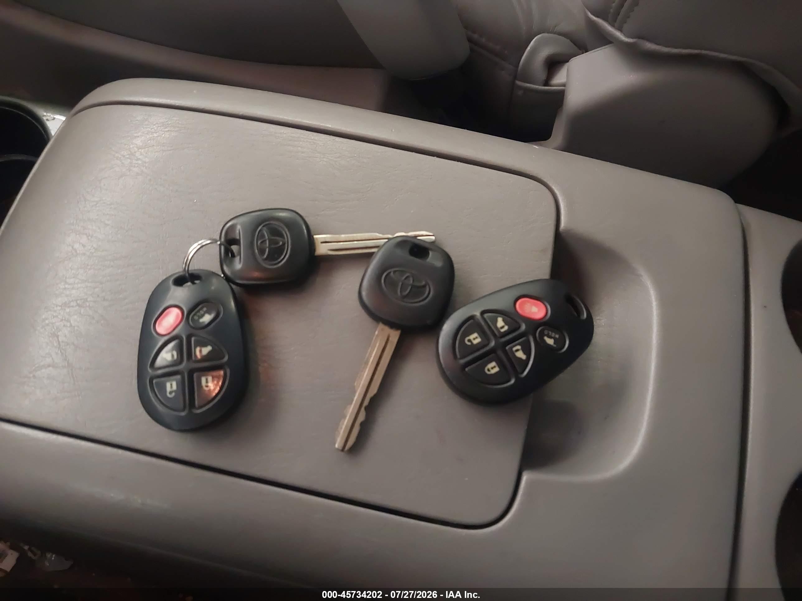 2006 Toyota Sienna Xle Silver vin: 5TDZA22C36S474487