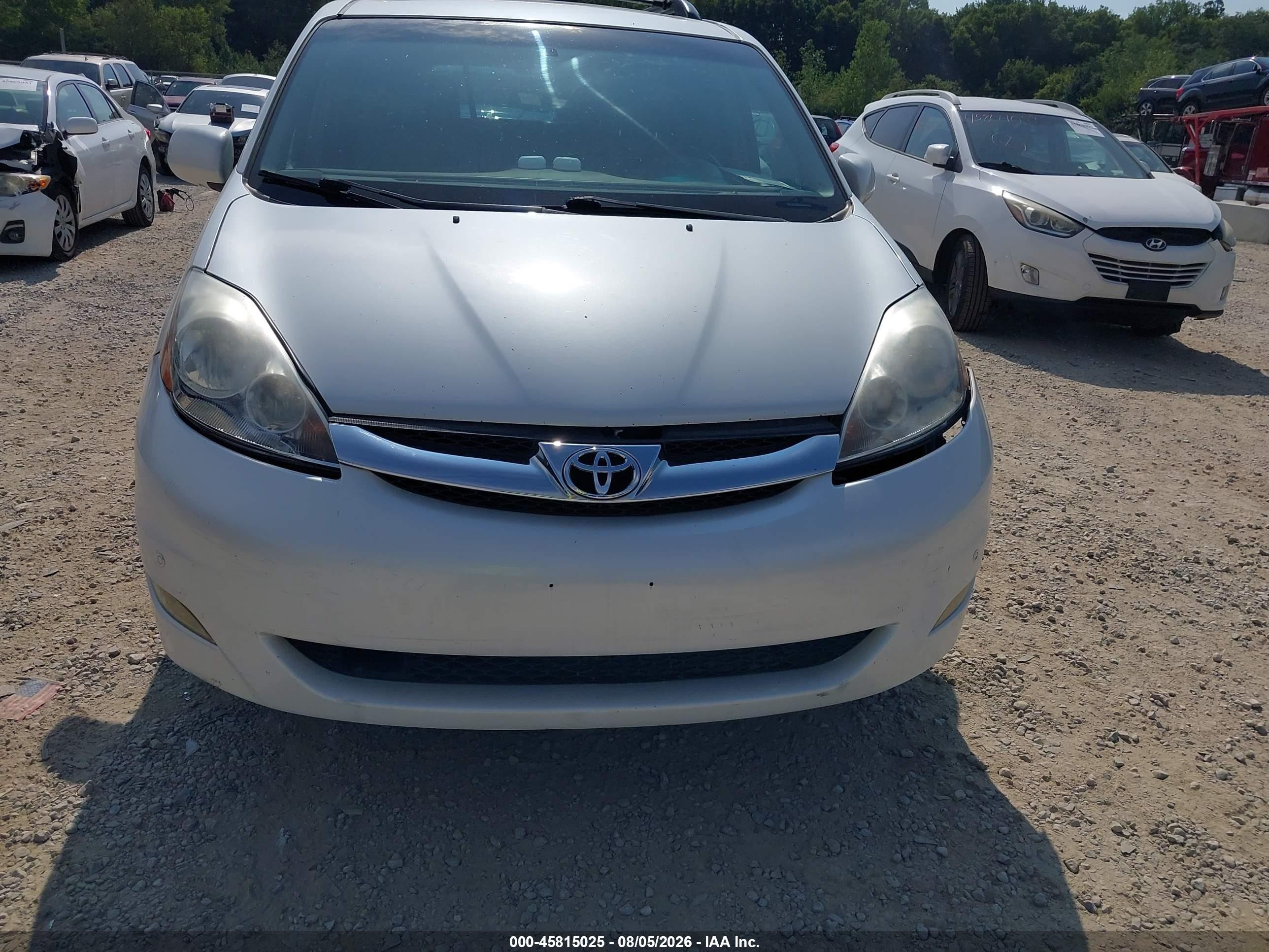 2006 Toyota Sienna Xle Limited White vin: 5TDZA22C36S517385