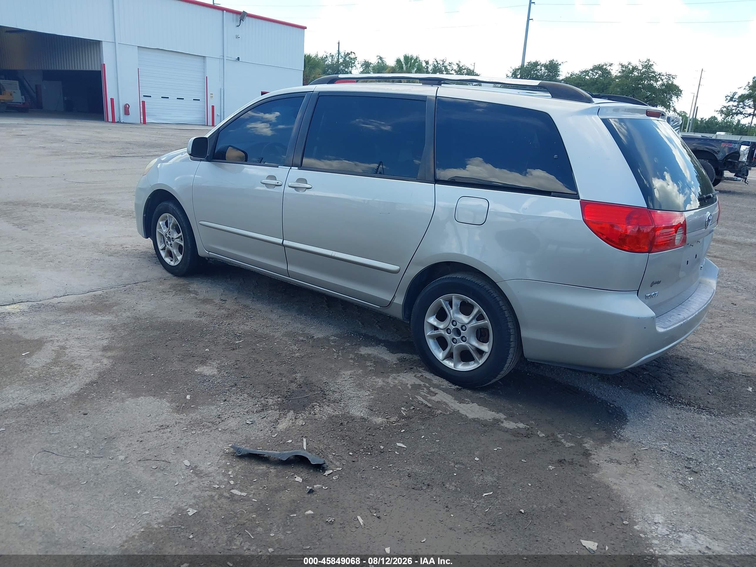 2006 Toyota Sienna Xle Gold vin: 5TDZA22C36S547471