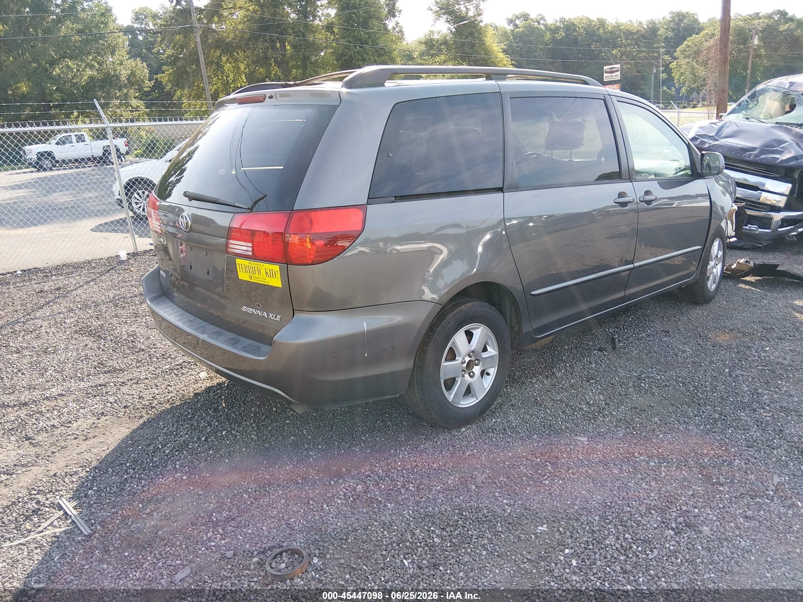 2004 Toyota Sienna Xle Gray vin: 5TDZA22C44S113542