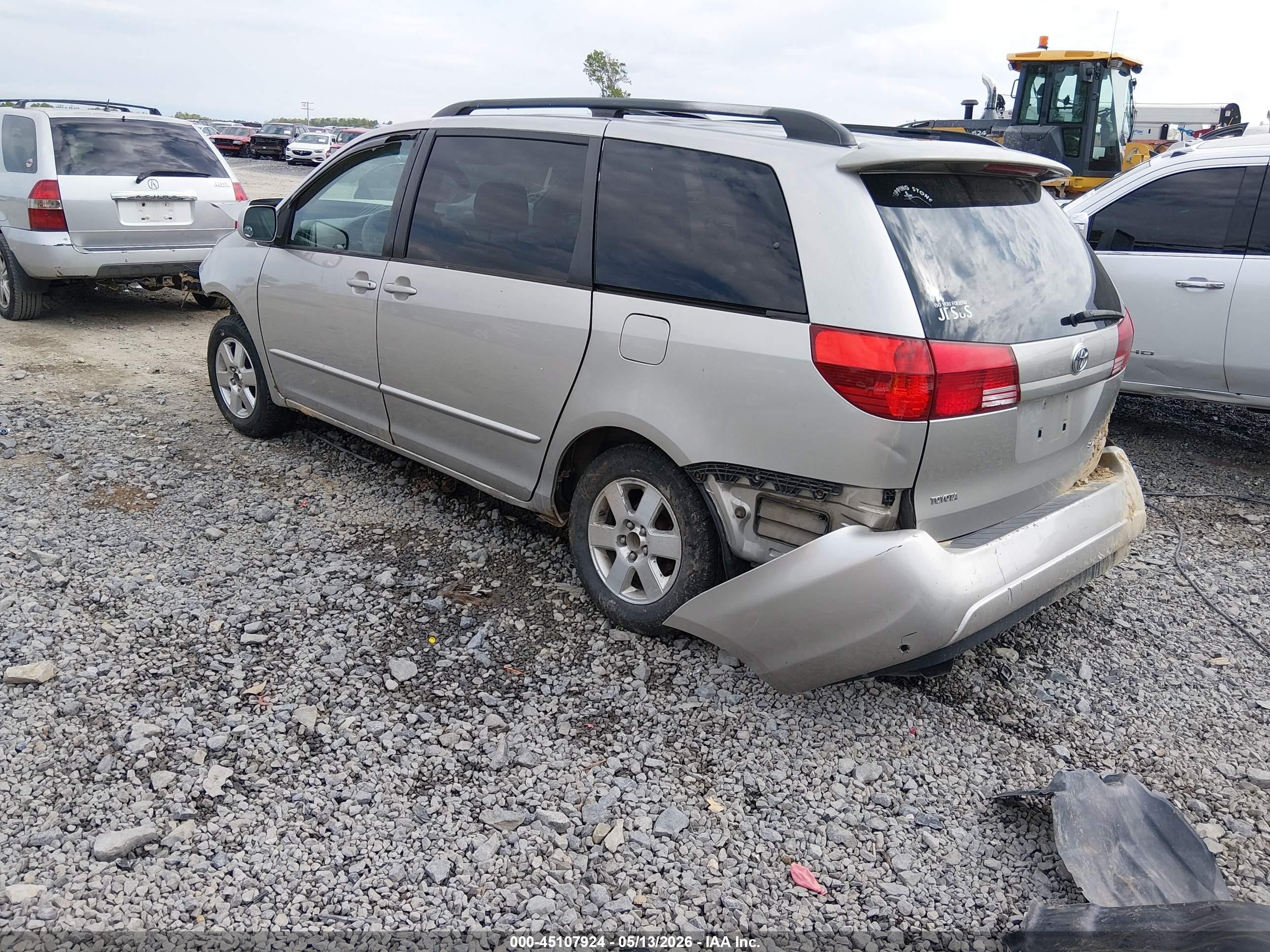 2004 Toyota Sienna Xle Silver vin: 5TDZA22C44S130616
