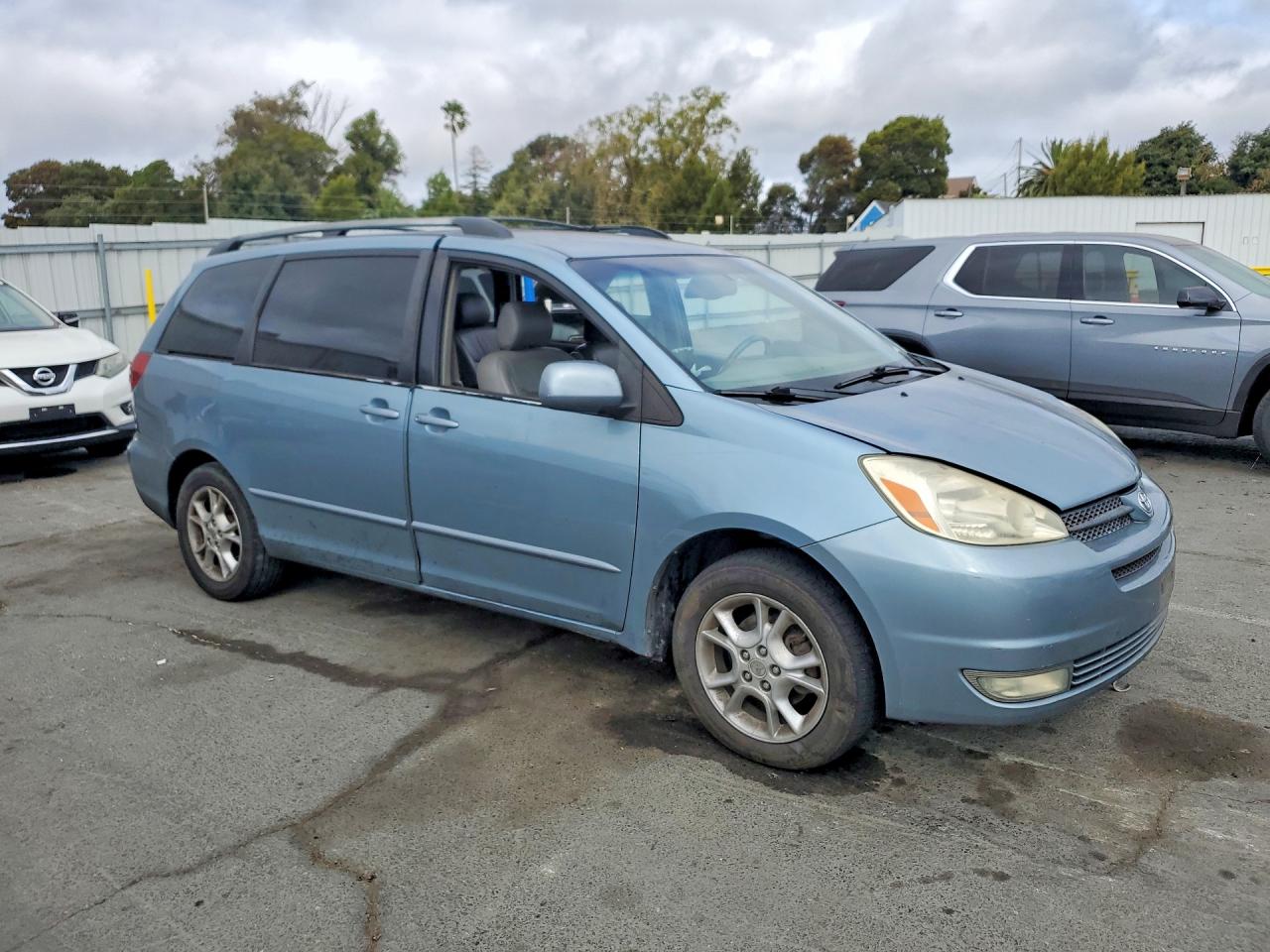 2004 Toyota Sienna Xle 7 Passenger Blue vin: 5TDZA22C44S177693