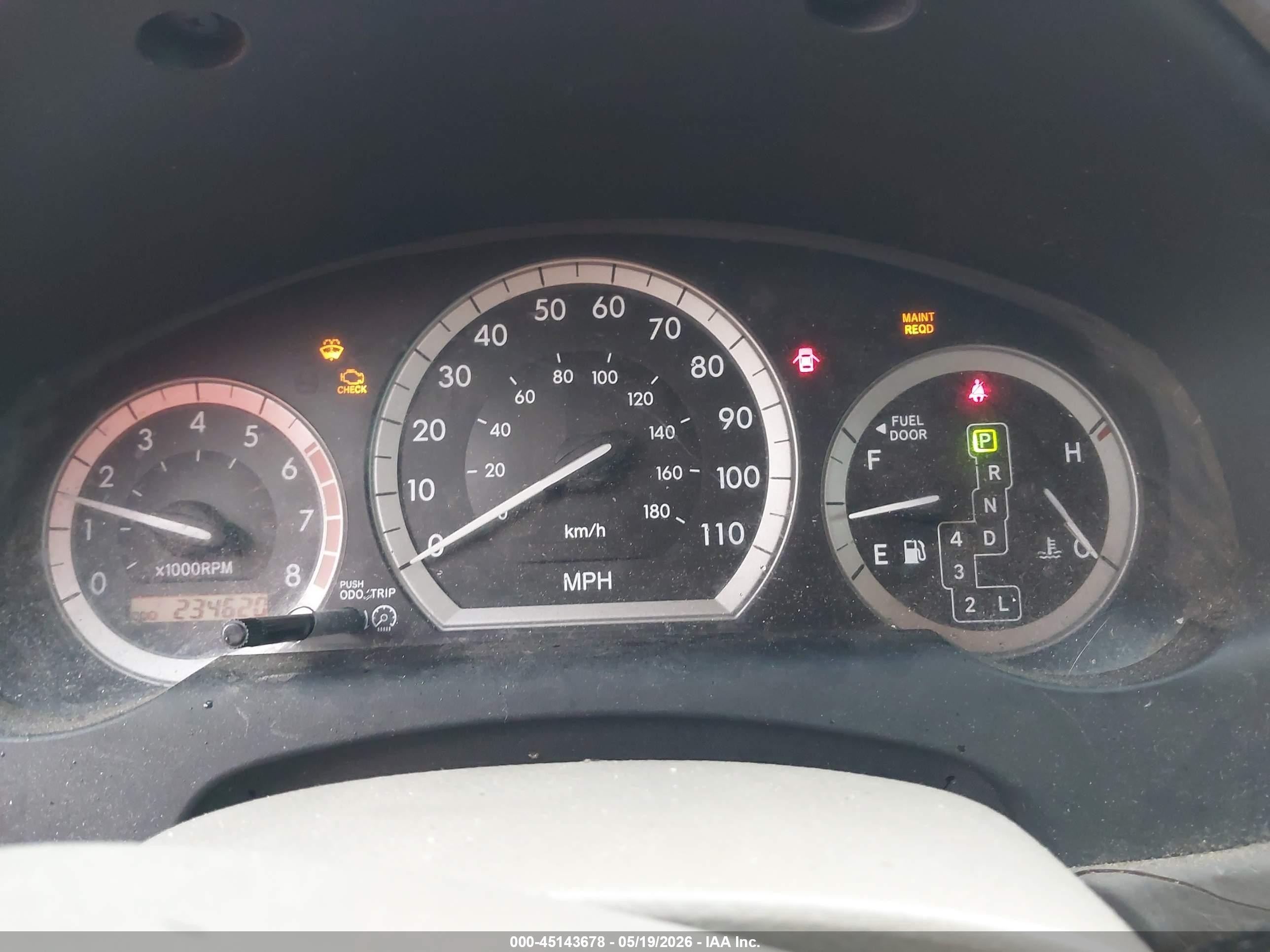 2004 Toyota Sienna Xle Cream vin: 5TDZA22C44S193358