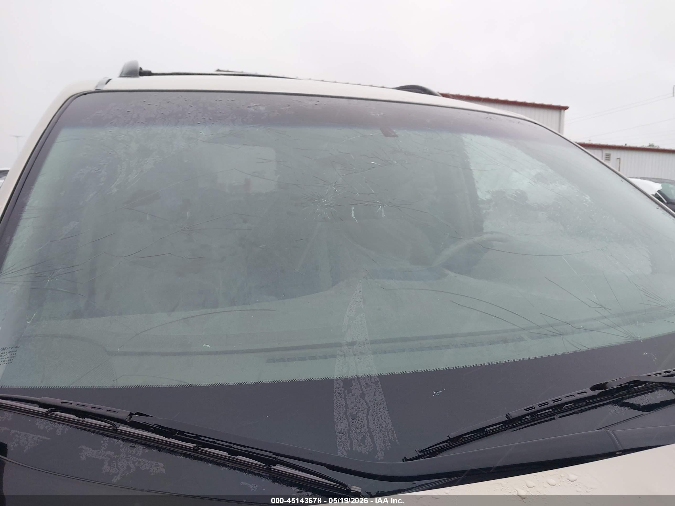 2004 Toyota Sienna Xle Cream vin: 5TDZA22C44S193358