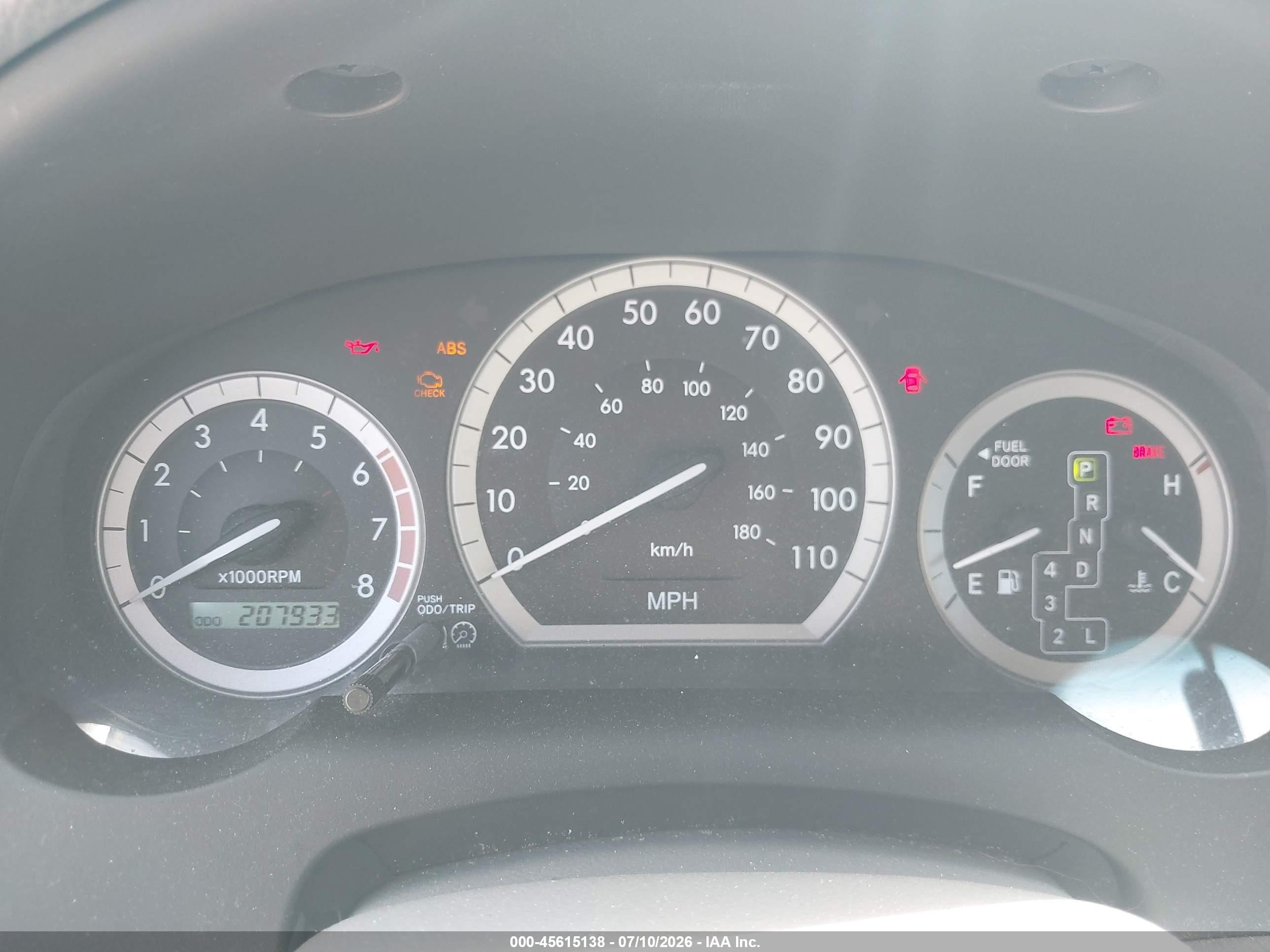 2004 Toyota Sienna Xle Silver vin: 5TDZA22C44S197006