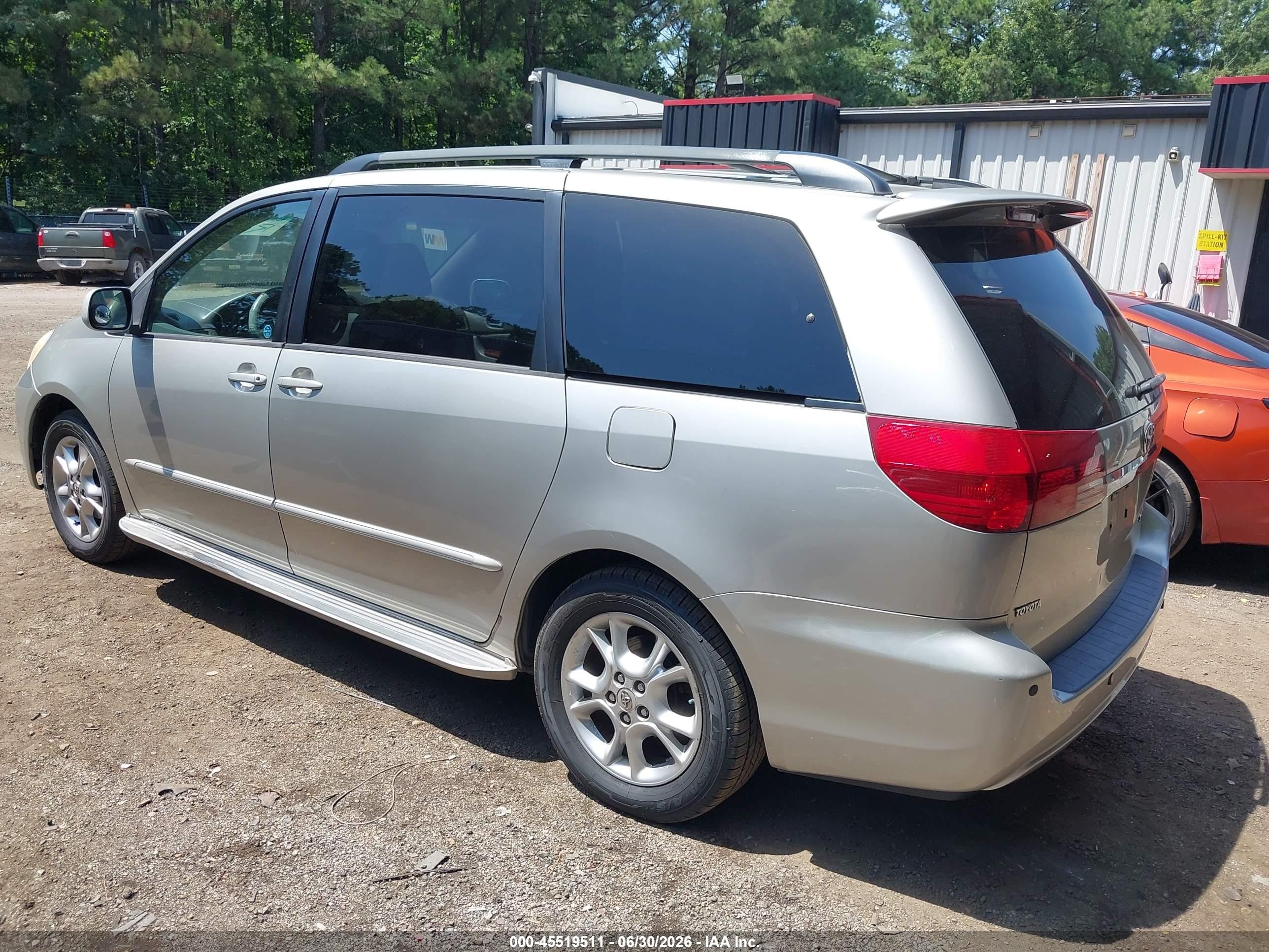 2005 Toyota Sienna Xle Limited Silver vin: 5TDZA22C45S241734