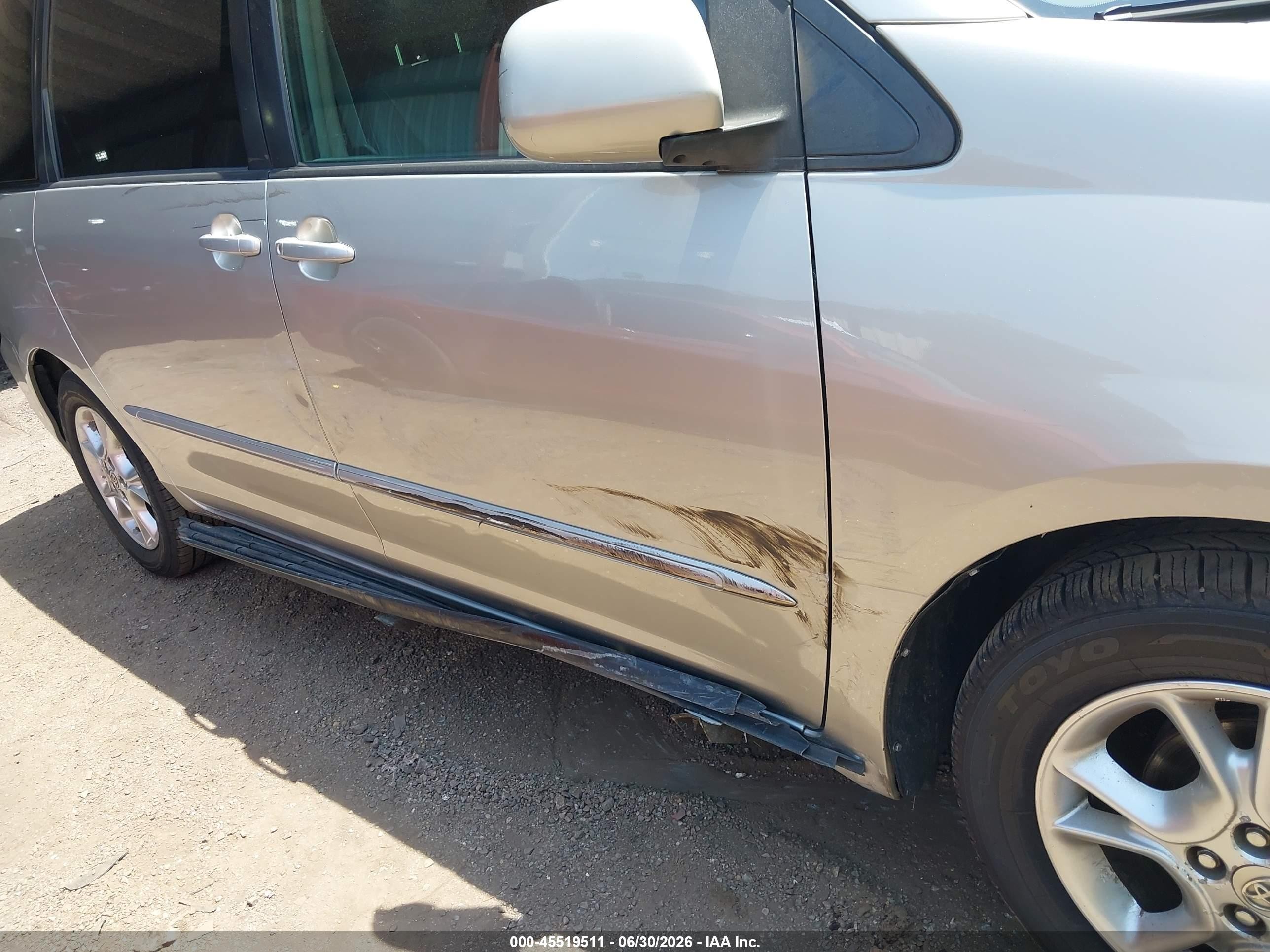 2005 Toyota Sienna Xle Limited Silver vin: 5TDZA22C45S241734