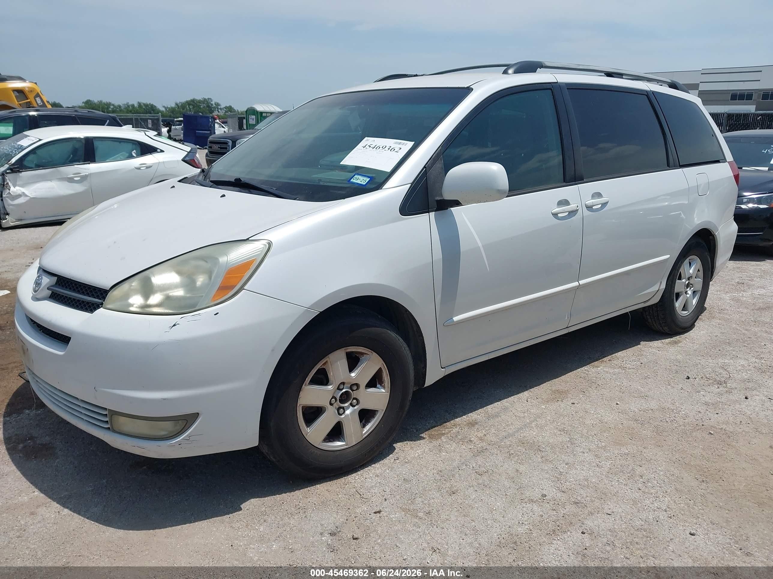 2005 Toyota Sienna Xle White vin: 5TDZA22C45S255259
