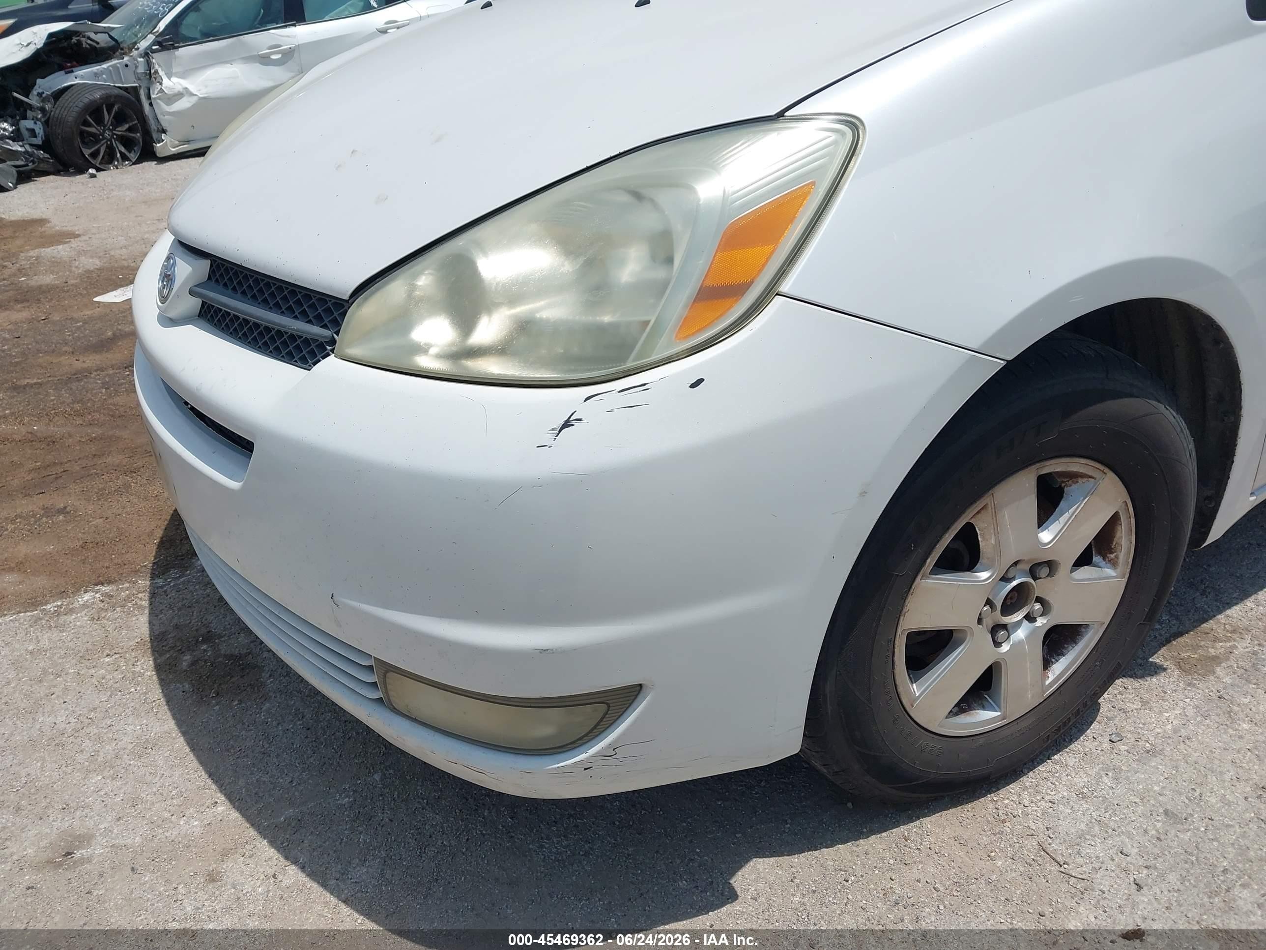 2005 Toyota Sienna Xle White vin: 5TDZA22C45S255259