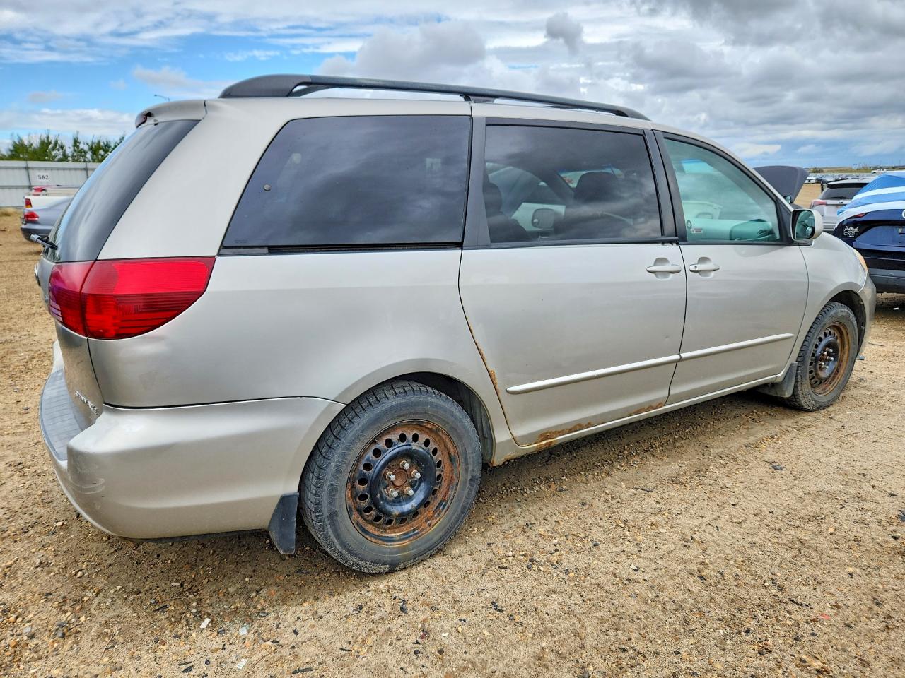 2005 Toyota Sienna Xle Silver vin: 5TDZA22C45S287452