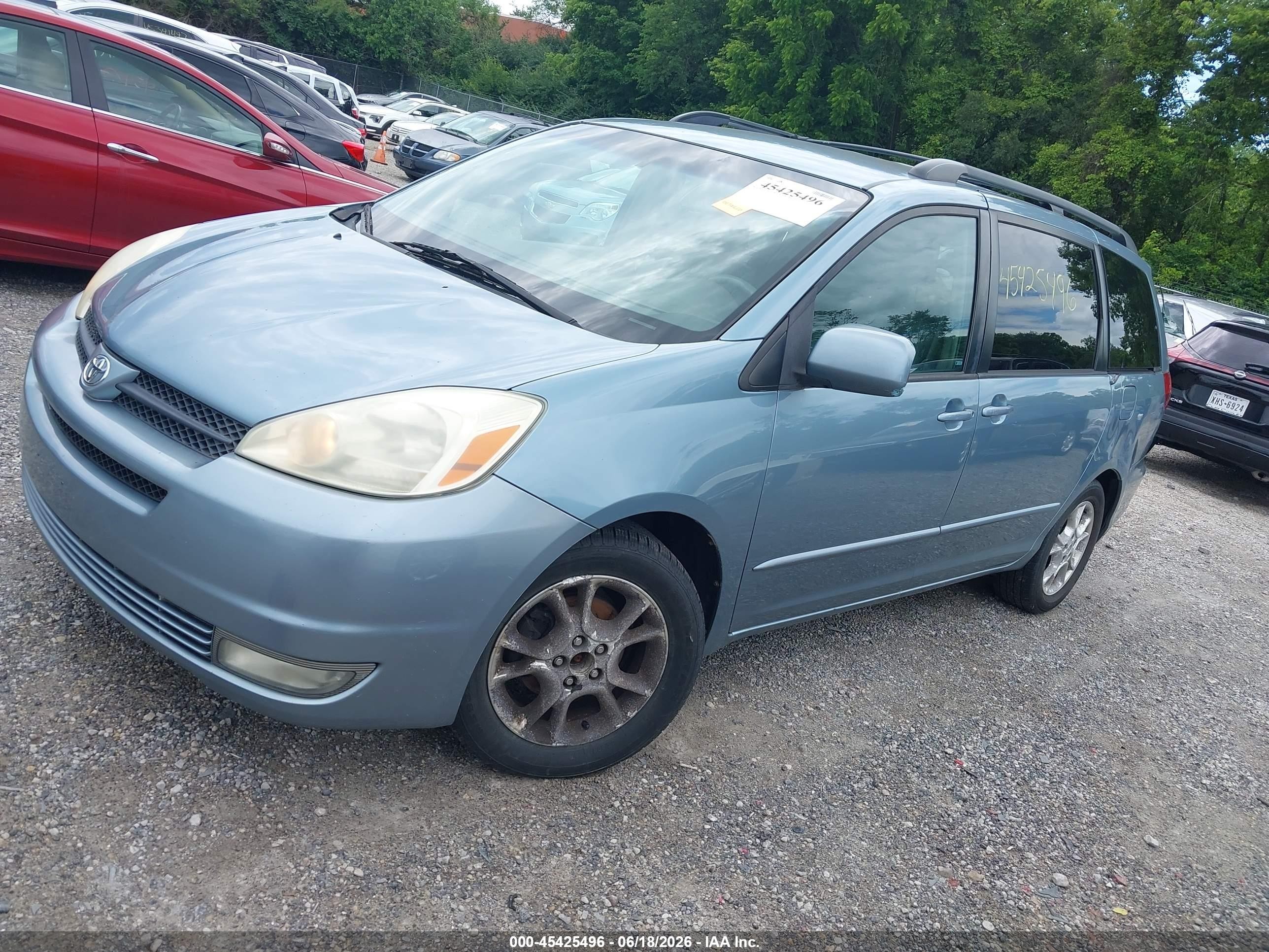 2005 Toyota Sienna Xle Blue vin: 5TDZA22C45S329439