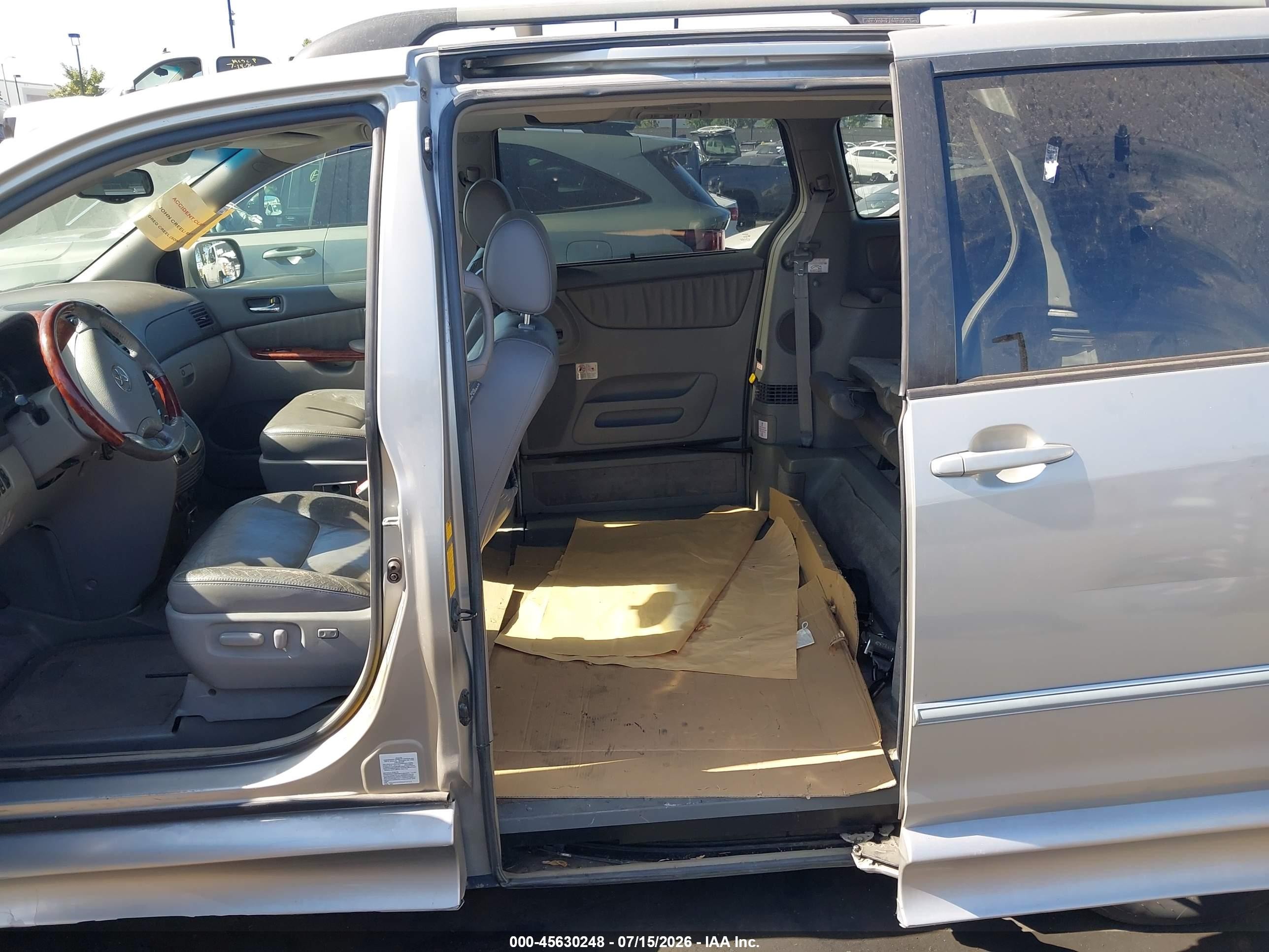 2005 Toyota Sienna Xle Limited Silver vin: 5TDZA22C45S372713
