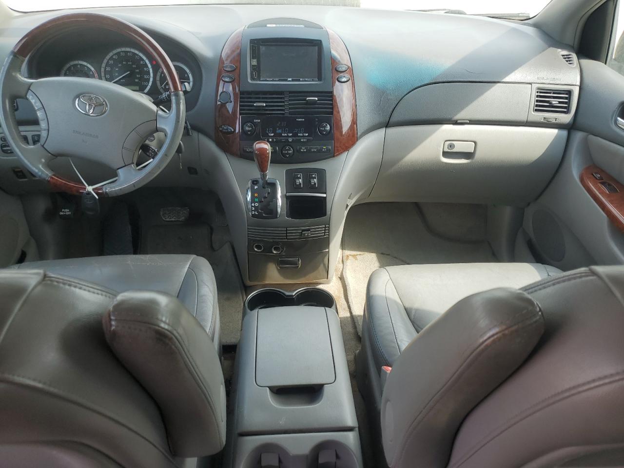 2005 Toyota Sienna Xle Серый vin: 5TDZA22C45S379337