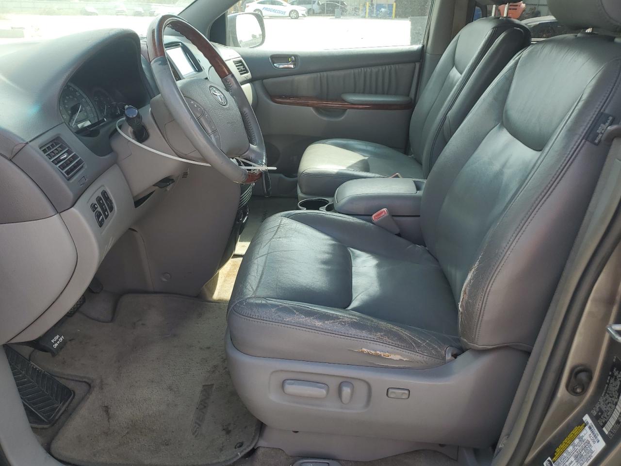 2005 Toyota Sienna Xle Серый vin: 5TDZA22C45S379337