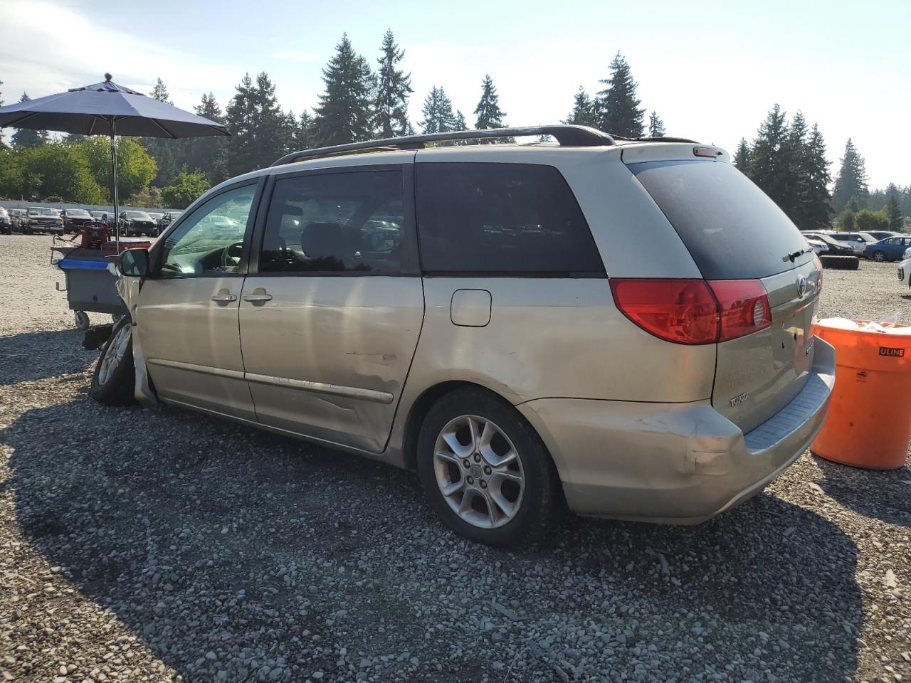 2006 Toyota Sienna Xle Gold vin: 5TDZA22C46S389237