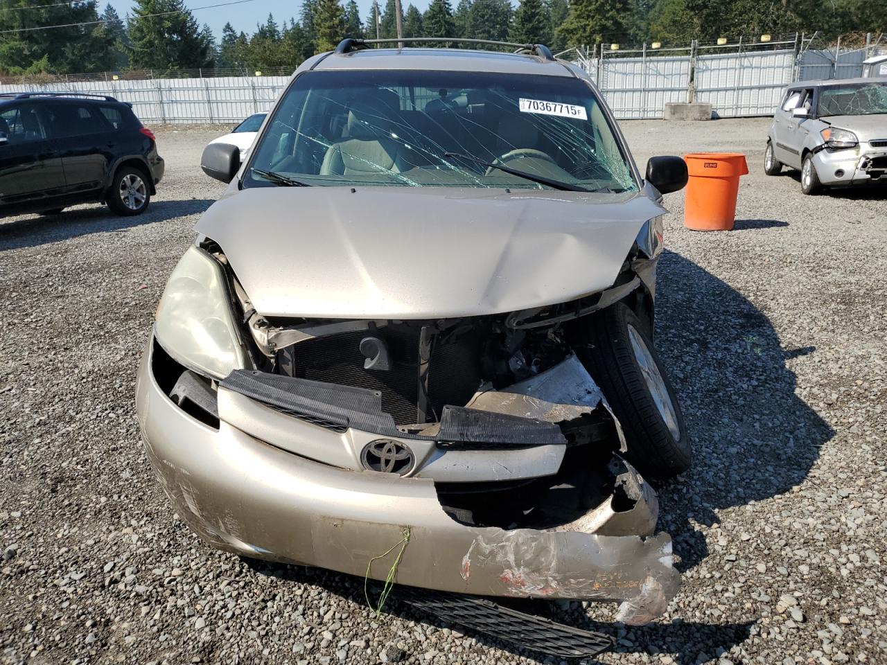 2006 Toyota Sienna Xle Gold vin: 5TDZA22C46S389237