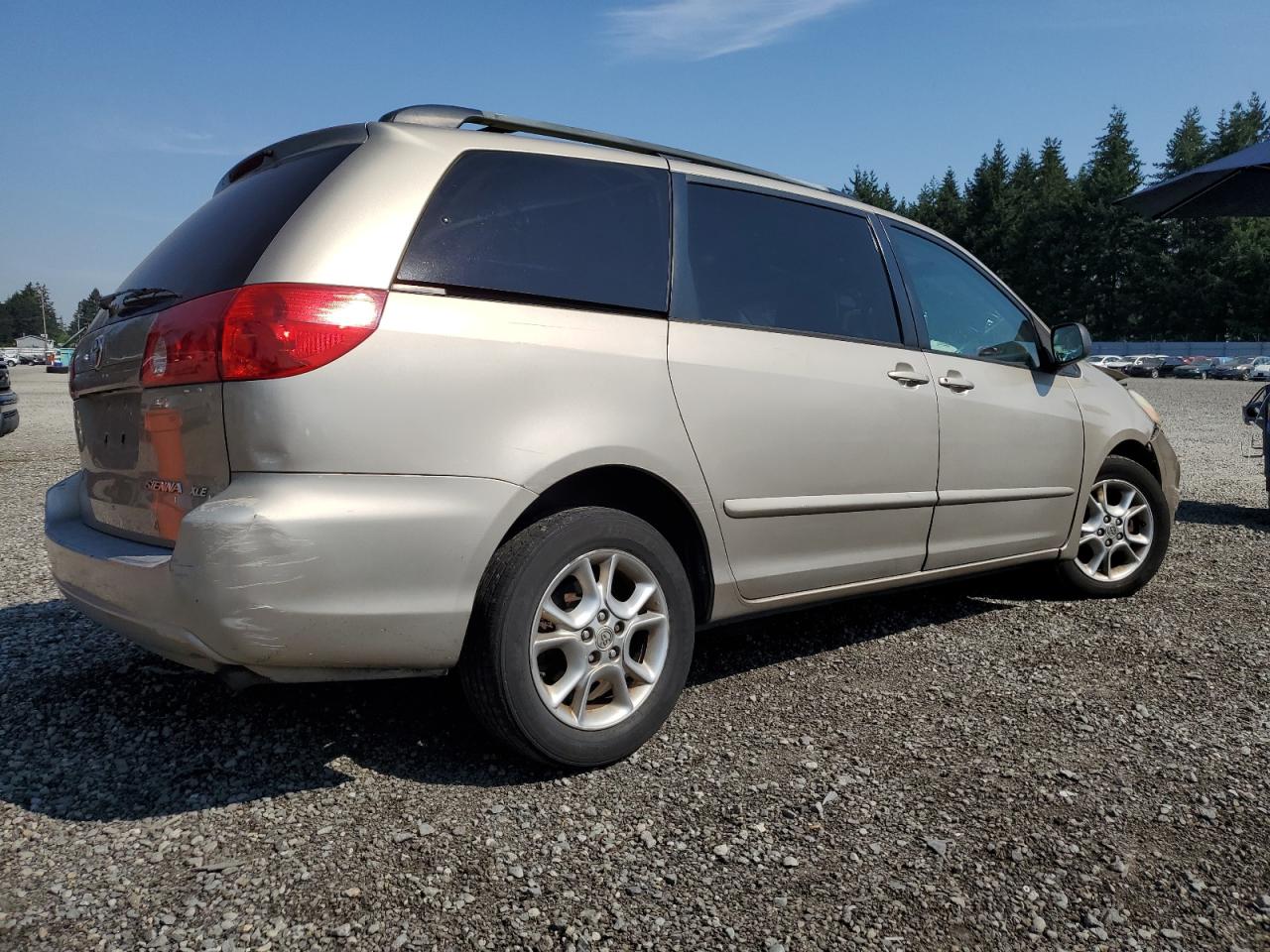 2006 Toyota Sienna Xle Gold vin: 5TDZA22C46S389237