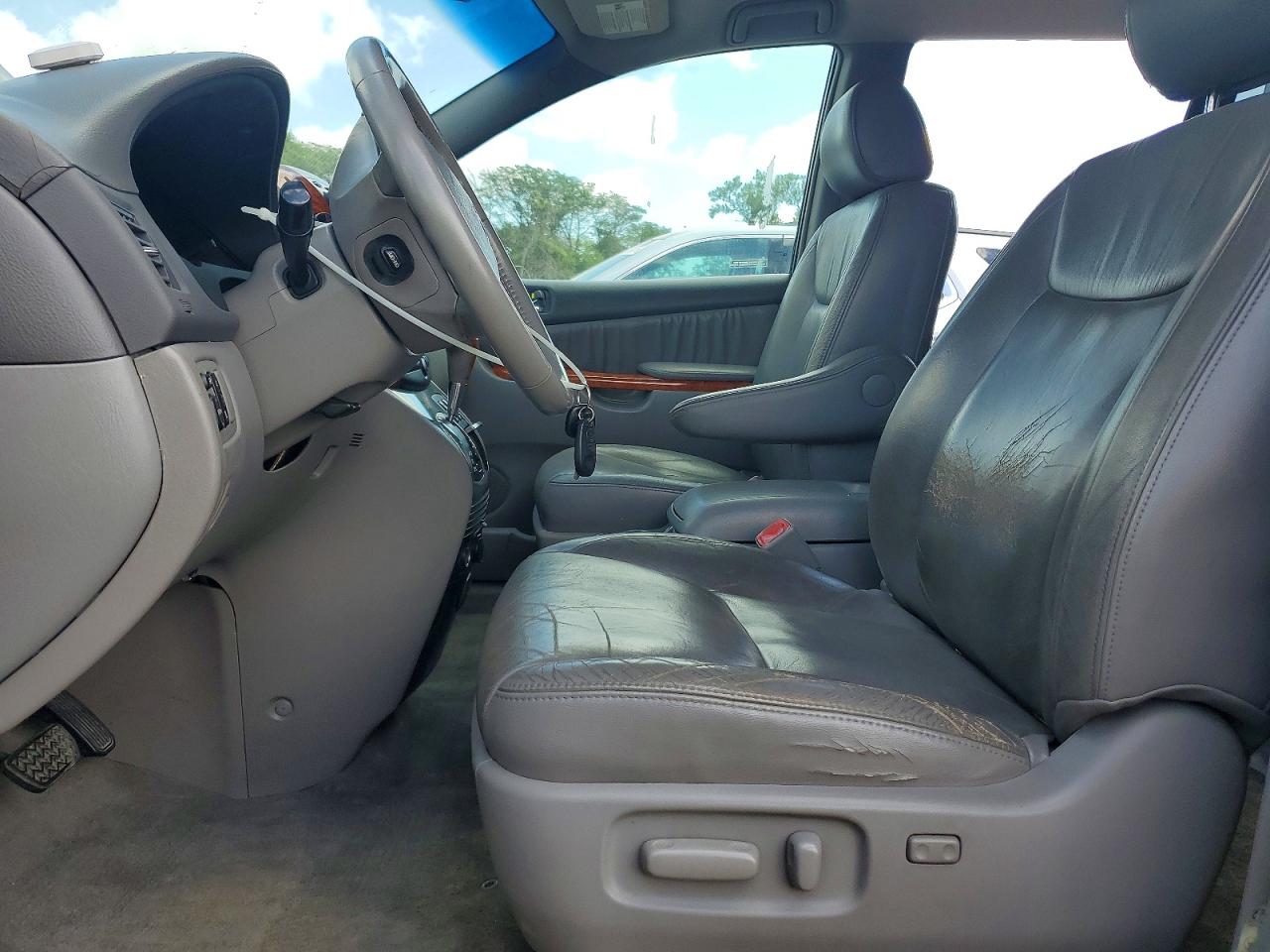2006 Toyota Sienna Xle 7 Passenger Blue vin: 5TDZA22C46S406876