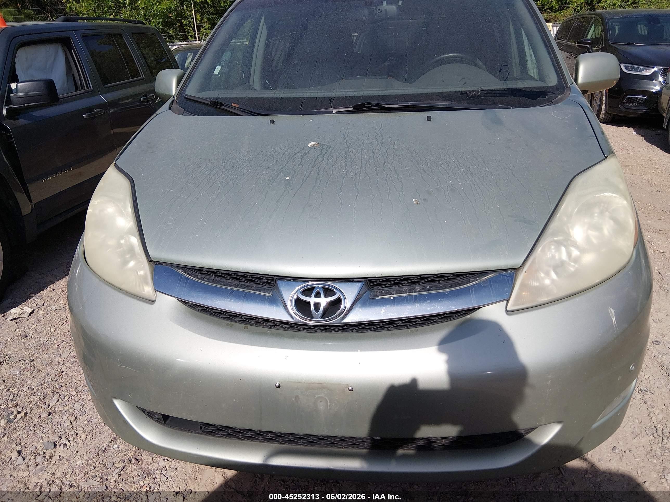 2006 Toyota Sienna Xle Limited Зеленый vin: 5TDZA22C46S471310