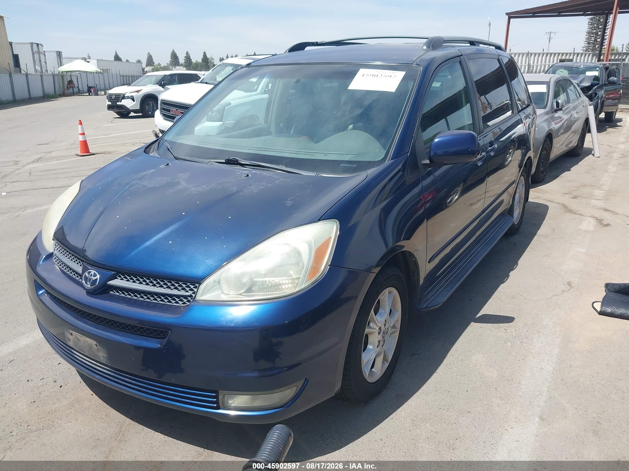 2004 Toyota Sienna Xle Blue vin: 5TDZA22C54S012297