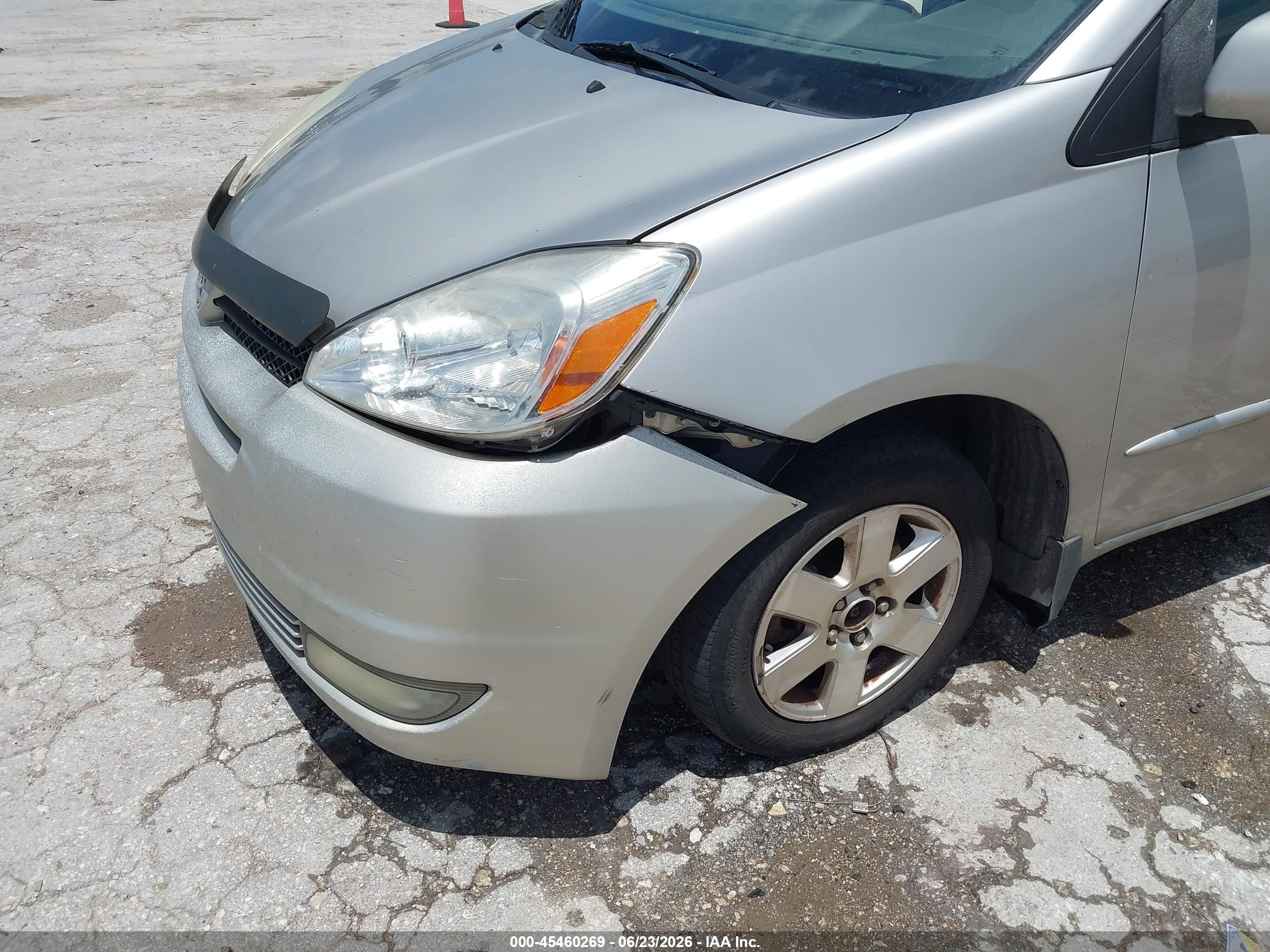 2004 Toyota Sienna Xle Gray vin: 5TDZA22C54S153757