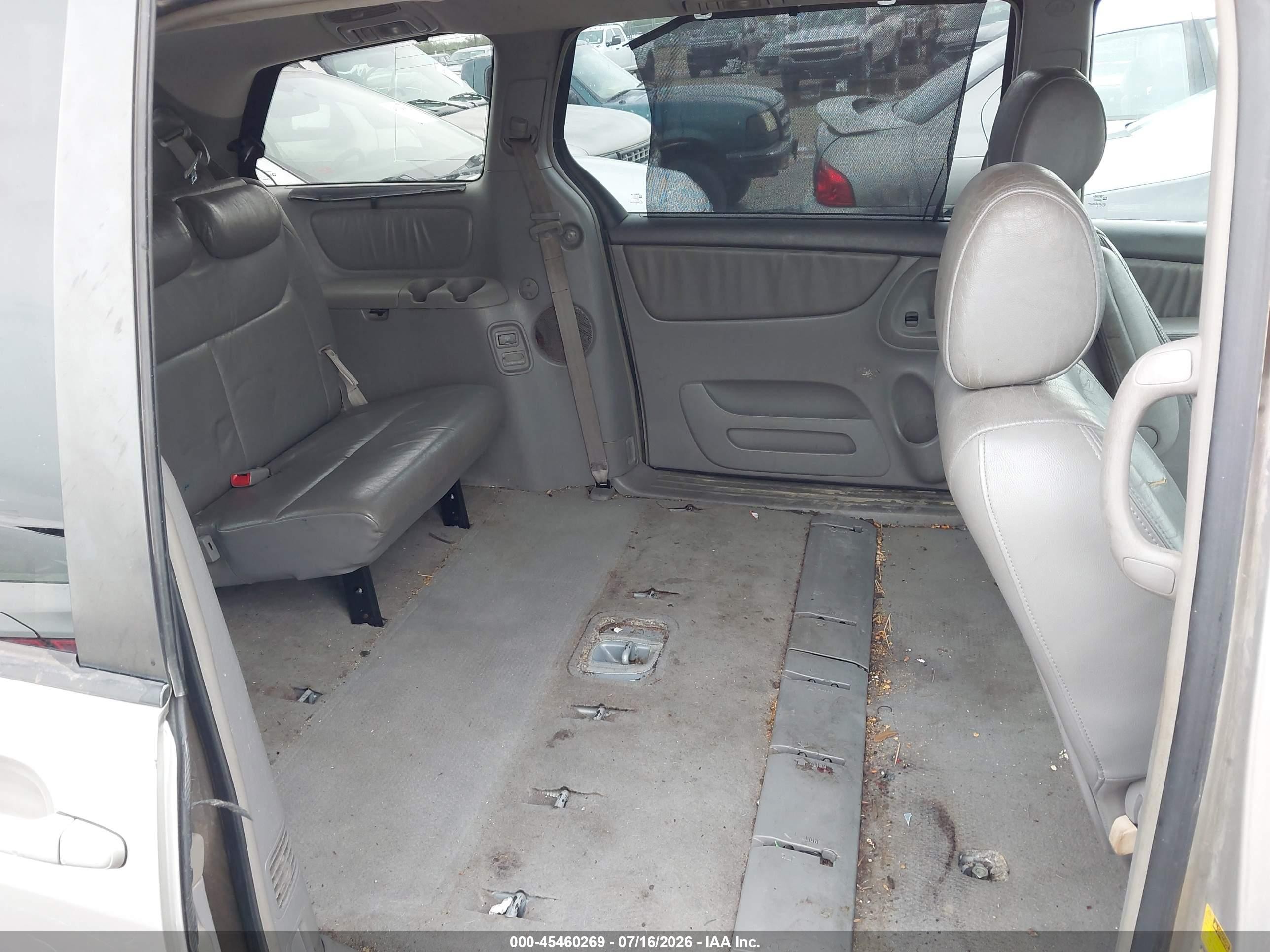 2004 Toyota Sienna Xle Gray vin: 5TDZA22C54S153757