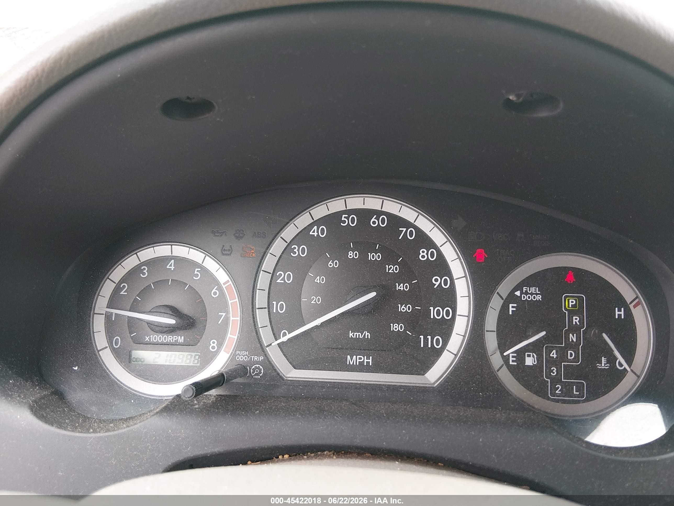 2004 Toyota Sienna Xle White vin: 5TDZA22C54S215867