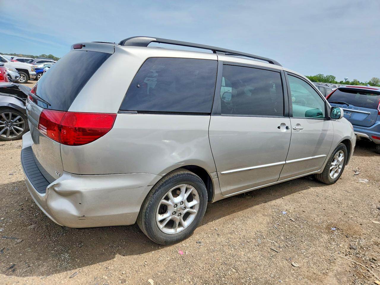 2005 Toyota Sienna Xle 7 Passenger Silver vin: 5TDZA22C55S234257