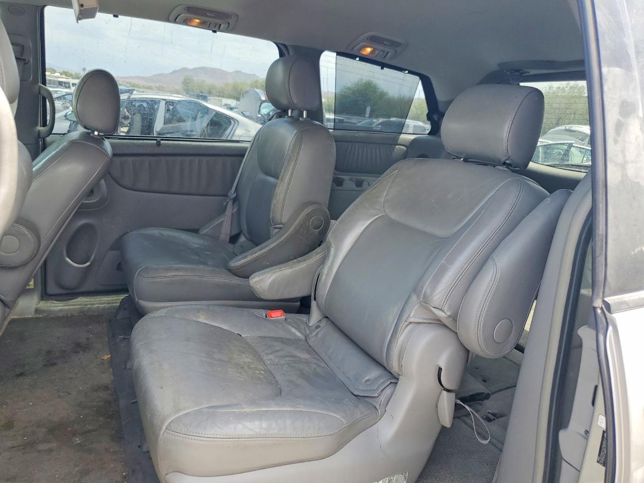 2005 Toyota Sienna Xle 7 Passenger Silver vin: 5TDZA22C55S259143