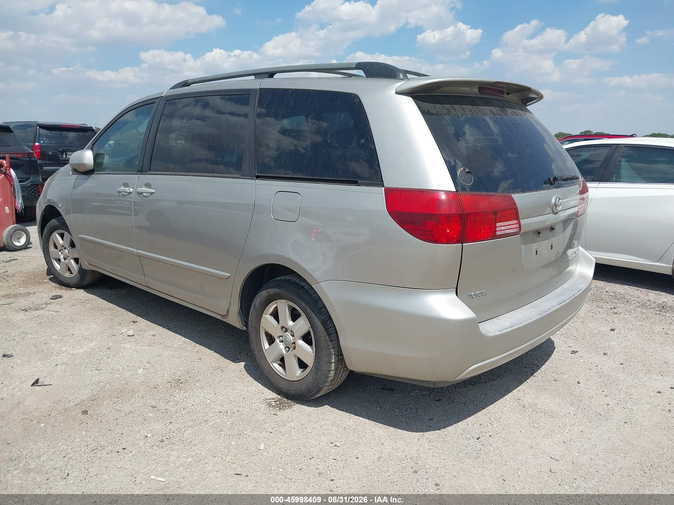 2005 Toyota Sienna Xle Champagne vin: 5TDZA22C55S302475