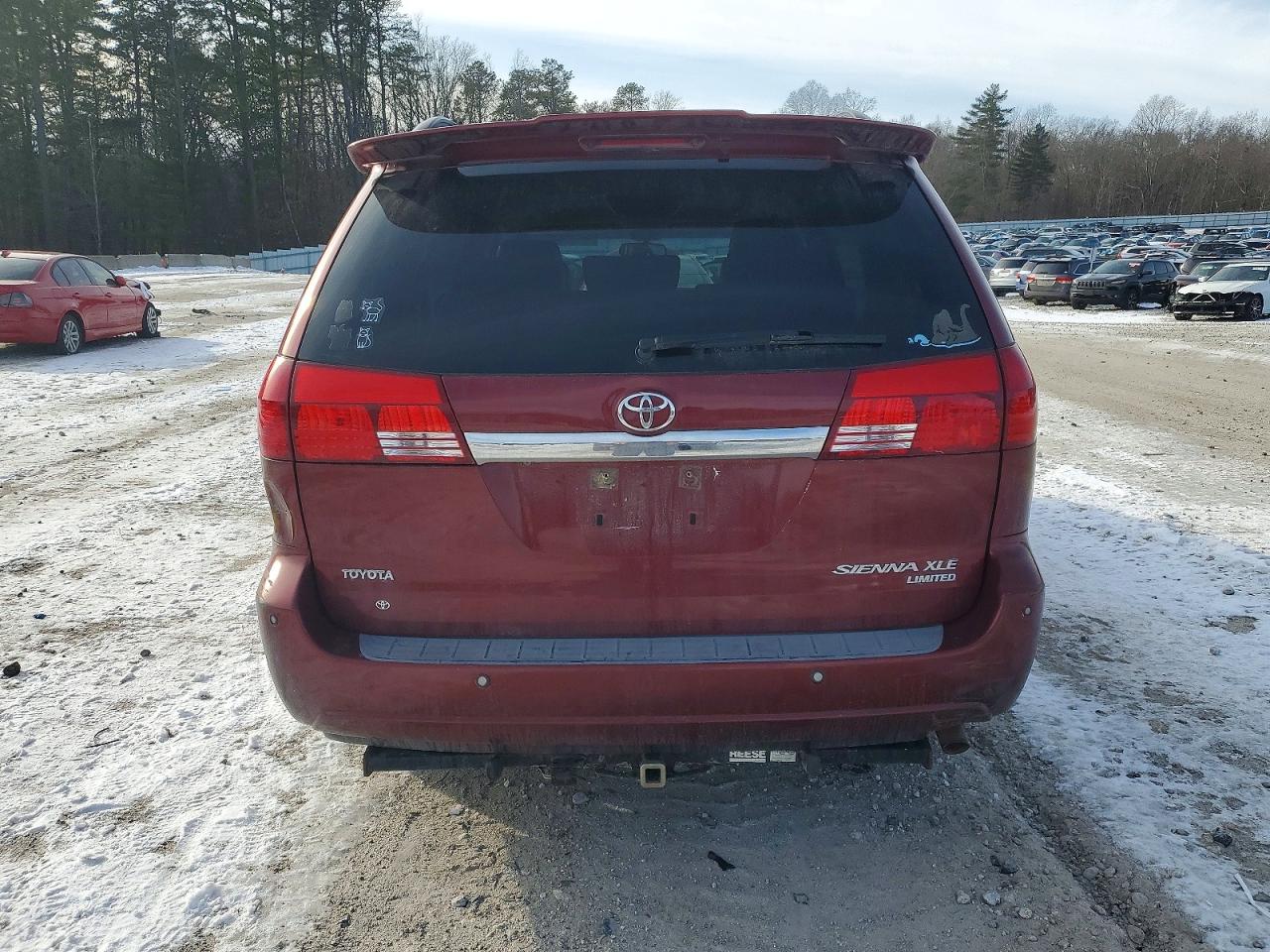 2005 Toyota Sienna Xle Burgundy vin: 5TDZA22C55S362630