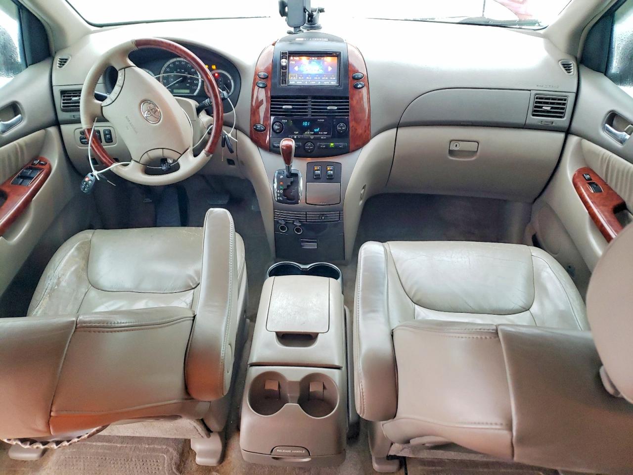 2005 Toyota Sienna Xle Burgundy vin: 5TDZA22C55S362630
