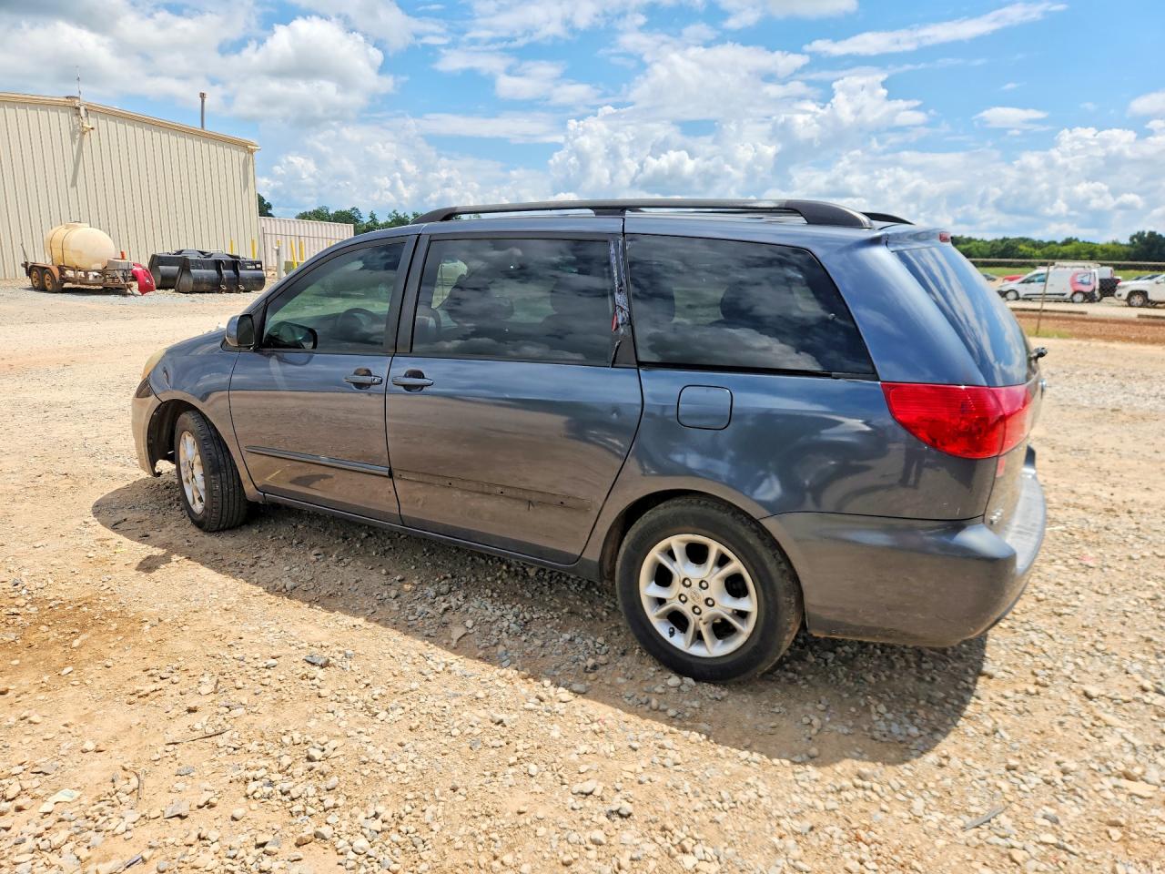 2006 Toyota Sienna Xle 7 Passenger Blue vin: 5TDZA22C56S458324