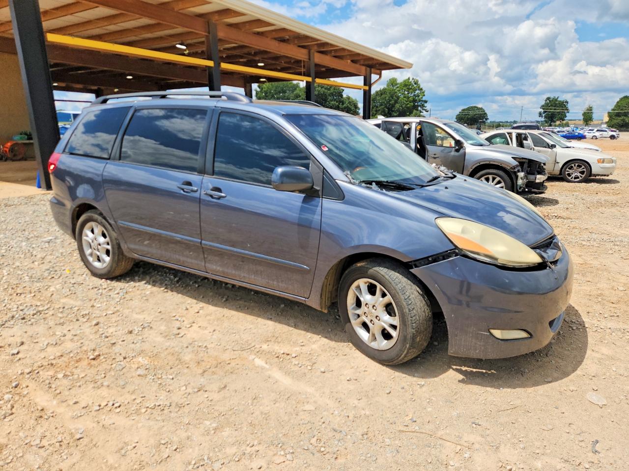 2006 Toyota Sienna Xle 7 Passenger Blue vin: 5TDZA22C56S458324